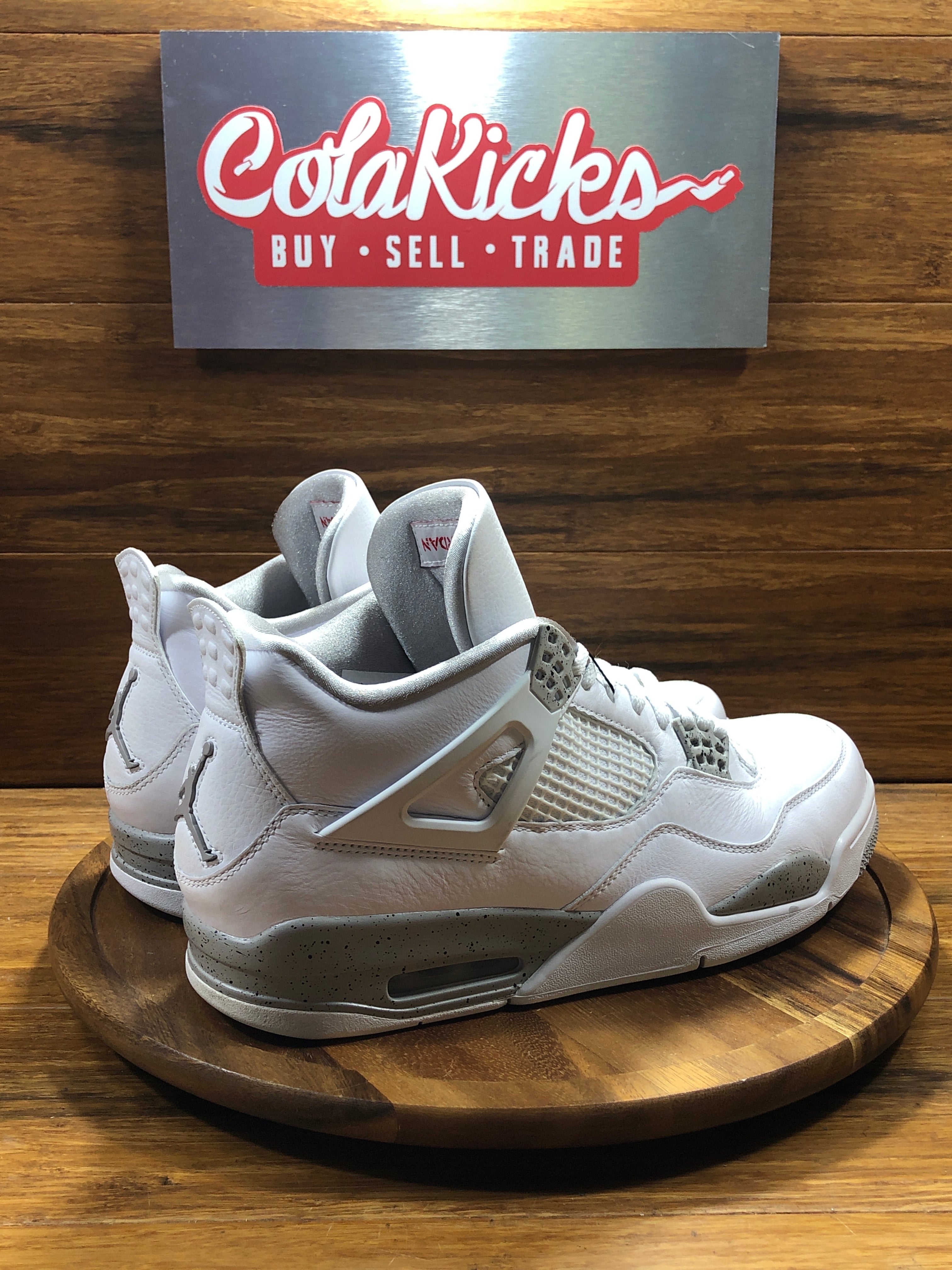 Jordan 4 Retro White Oreo (2021)