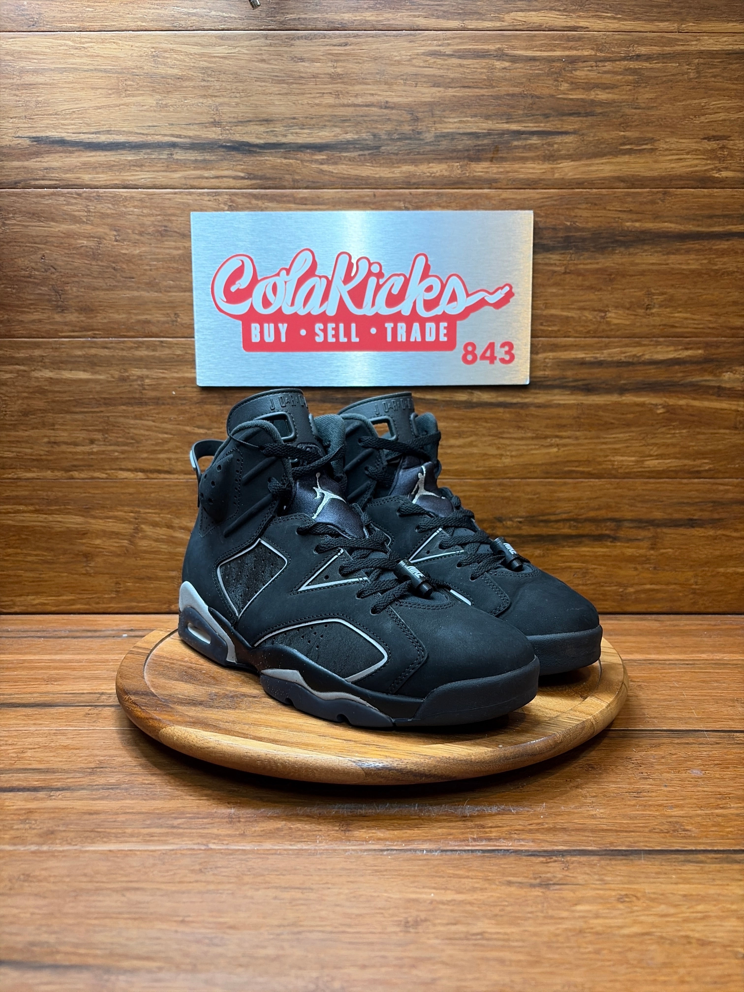 Jordan 6 Retro Cap and Gown