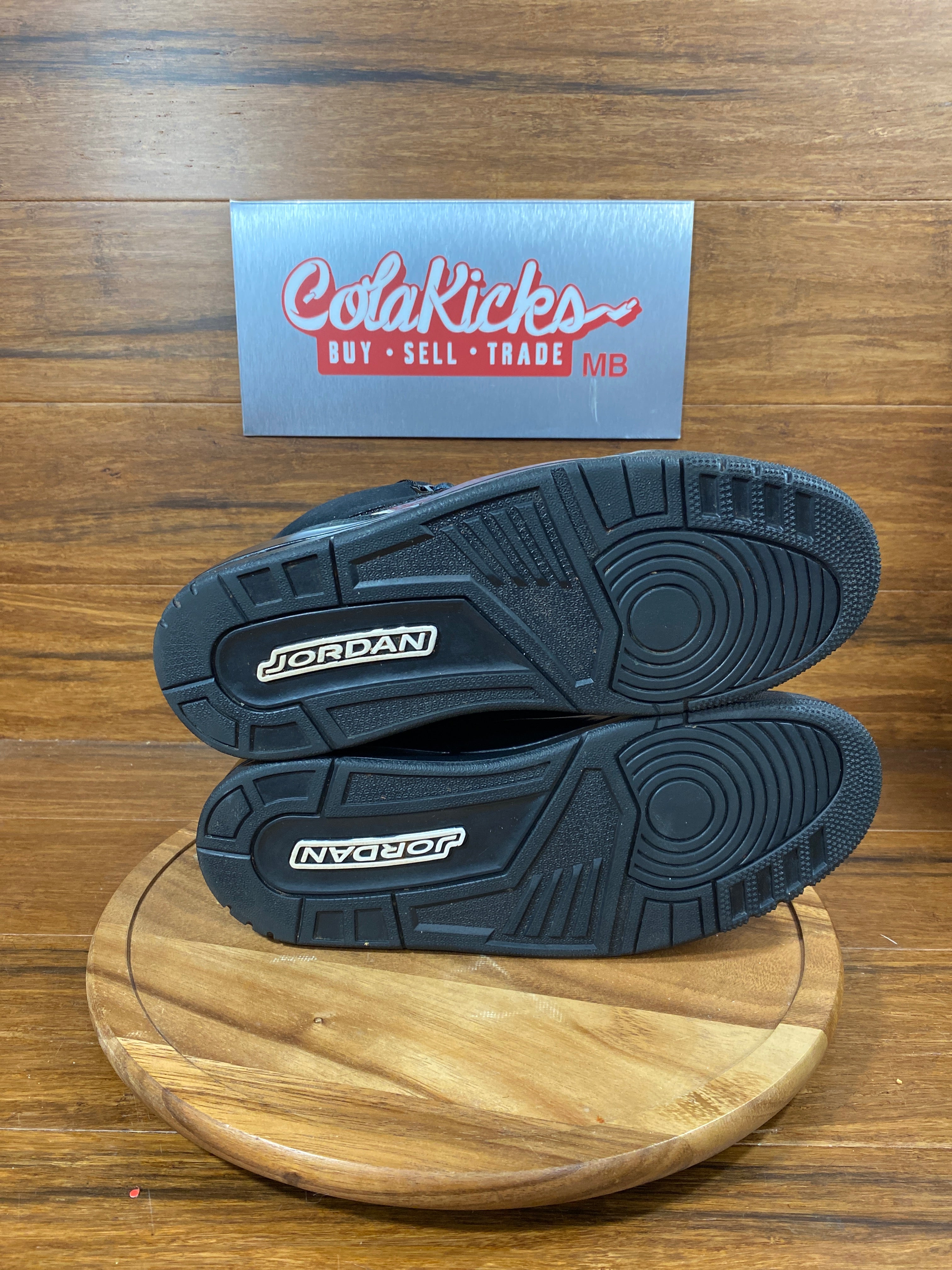 Jordan 3 Retro Black Cat (2025)