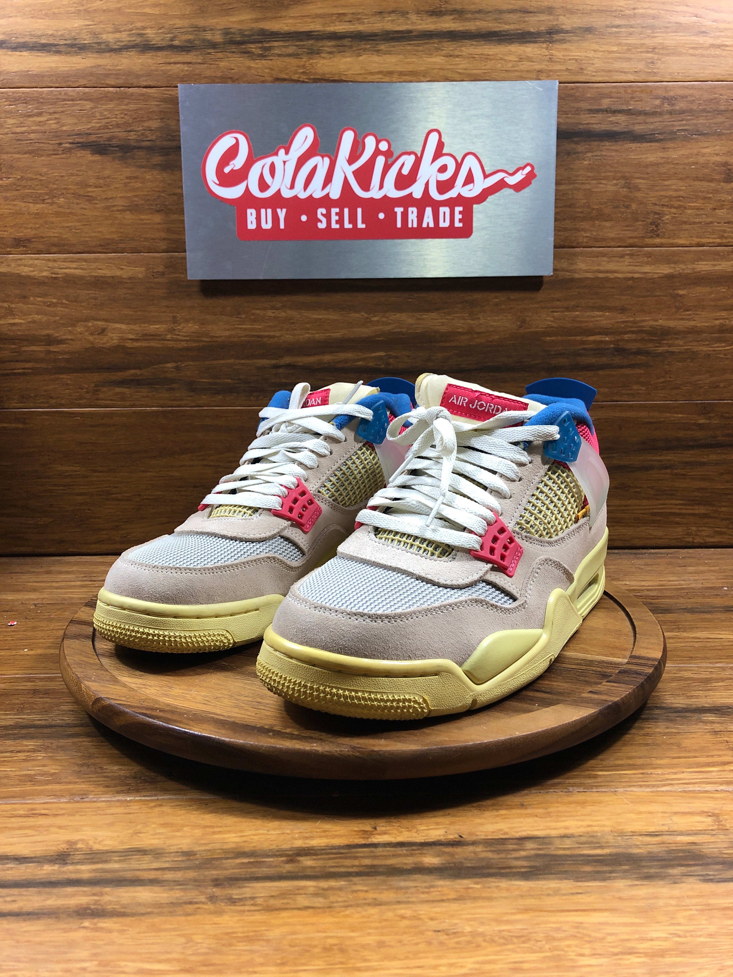 Jordan 4 Retro Union Guava Ice