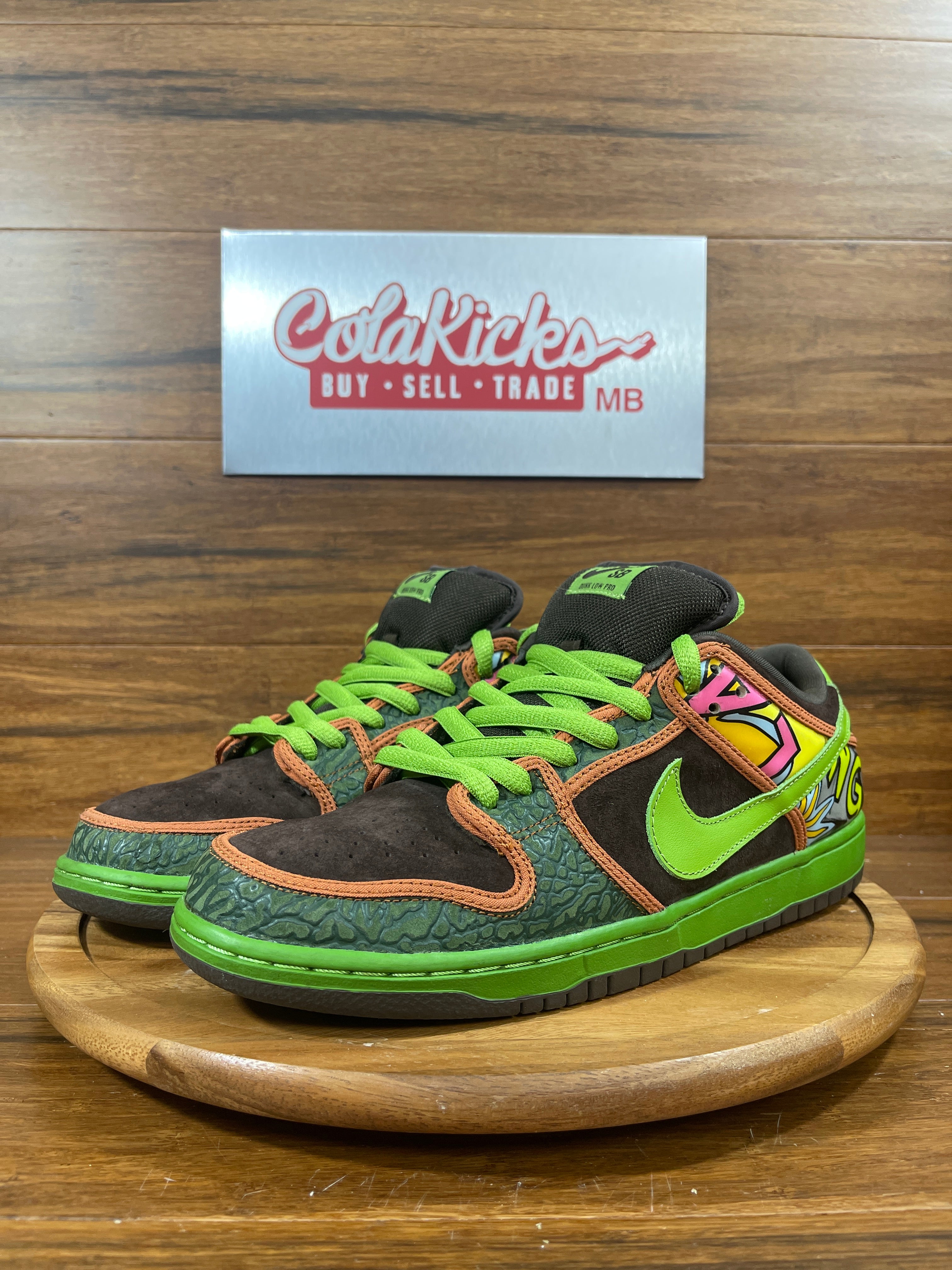 Nike SB Dunk Low De La Soul (2015)