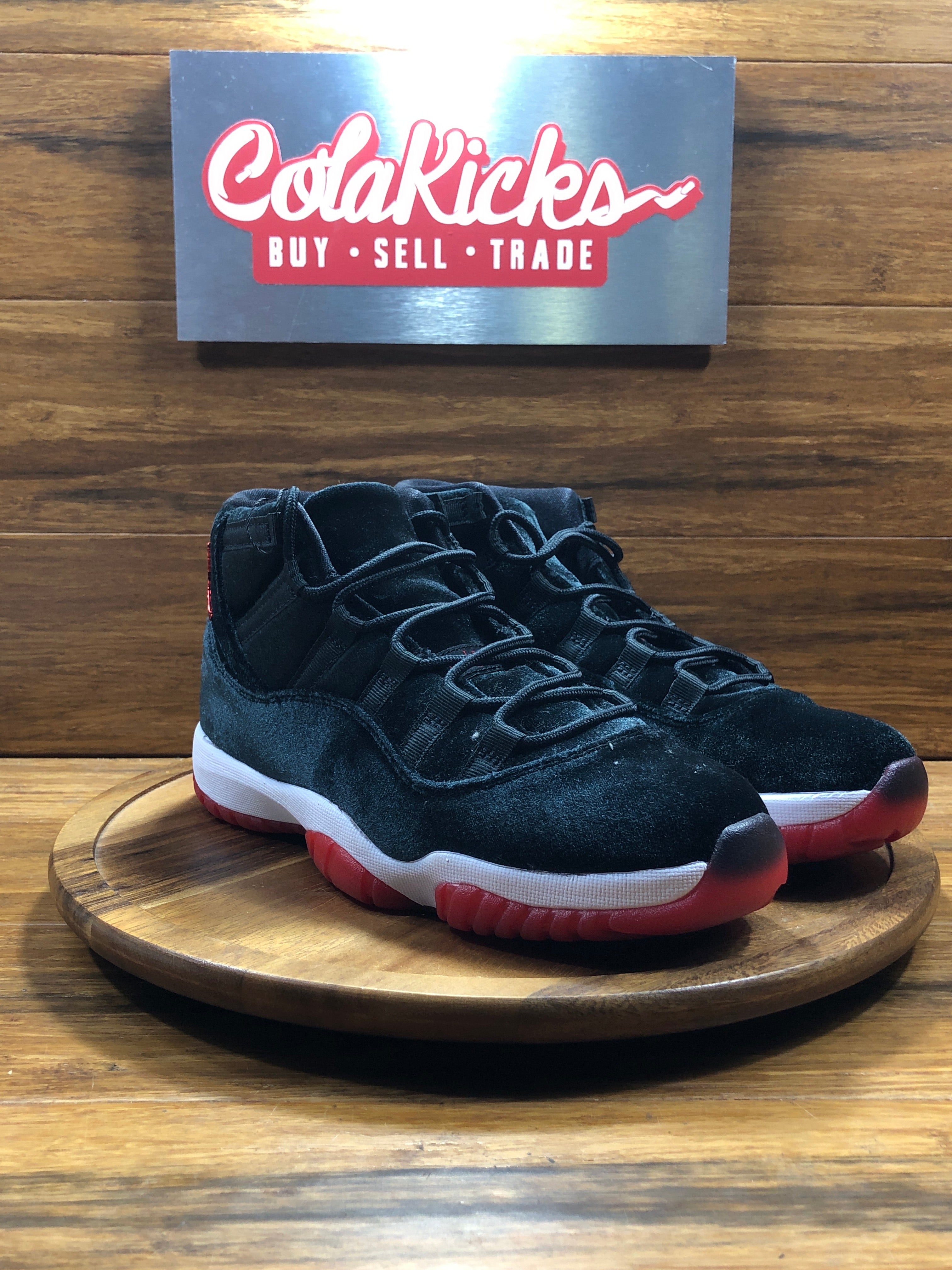 Jordan 11 Retro Bred Velvet (Women's)