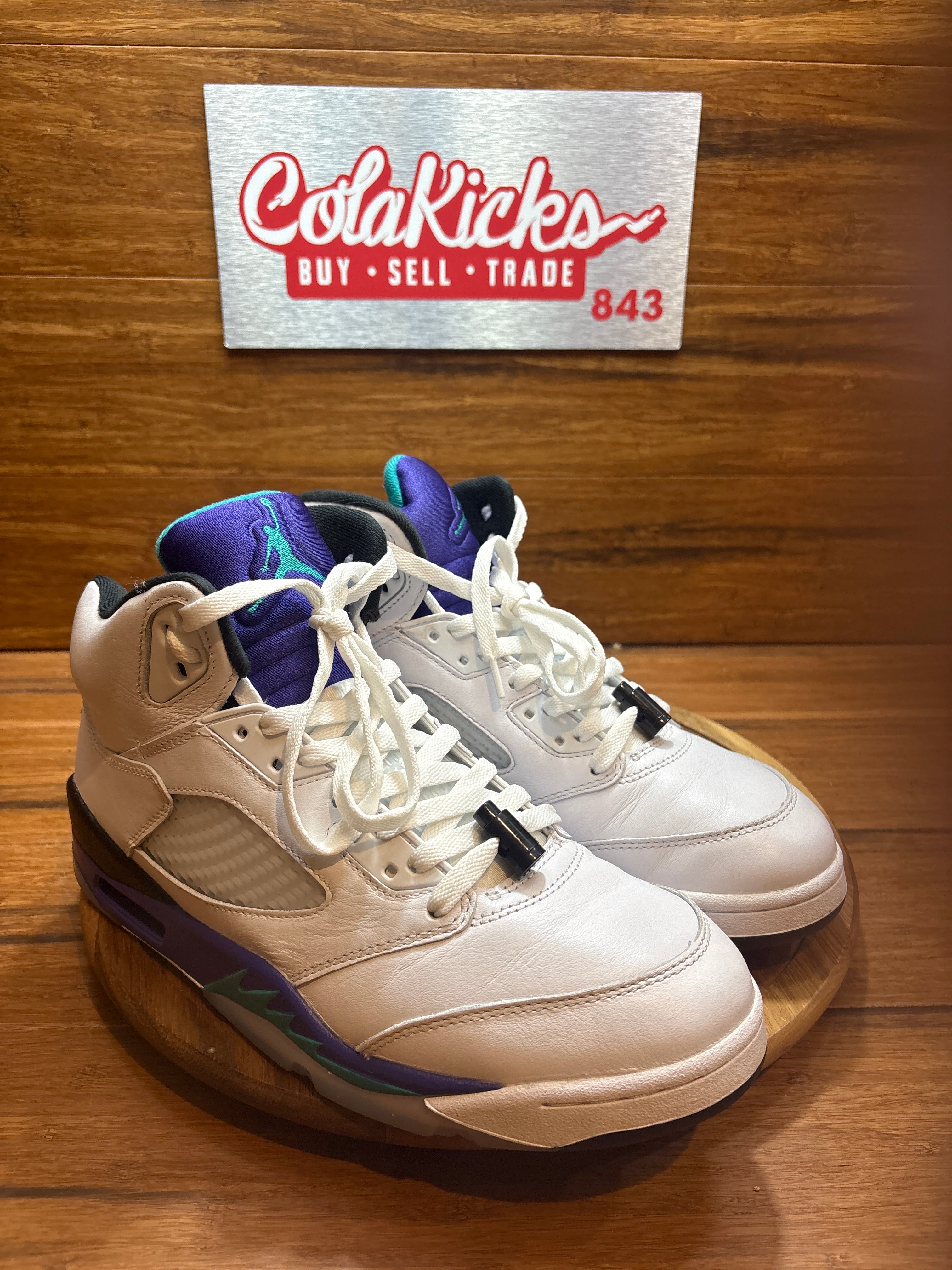 Jordan 5 Retro Grape (2025)