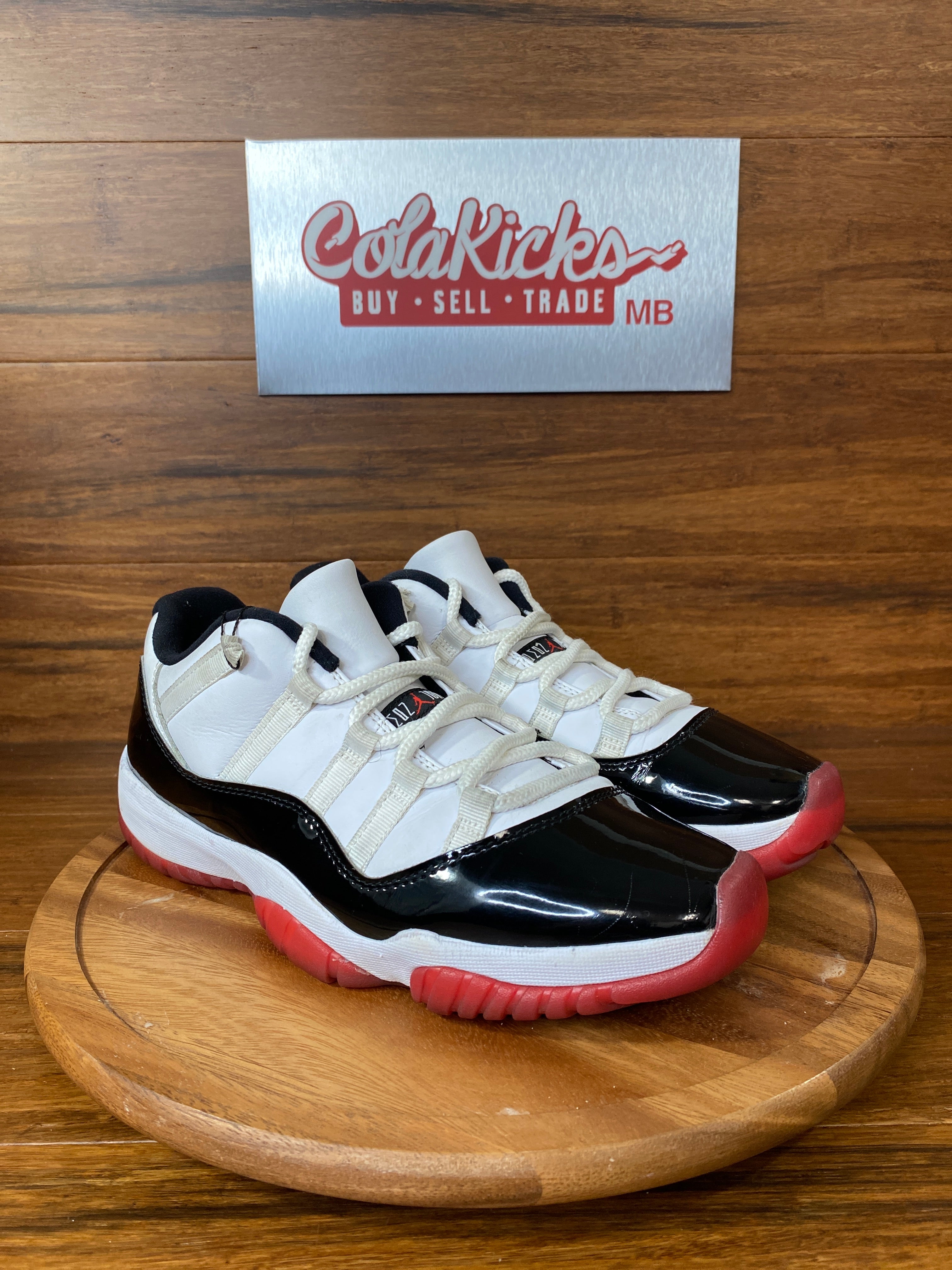 Jordan 11 Retro Low Concord Bred