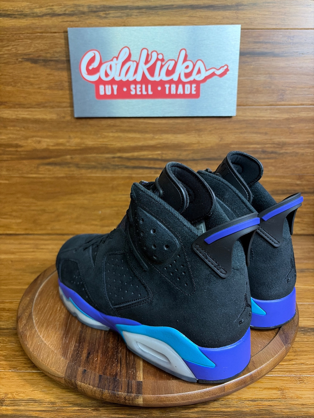 Jordan 6 Retro Aqua