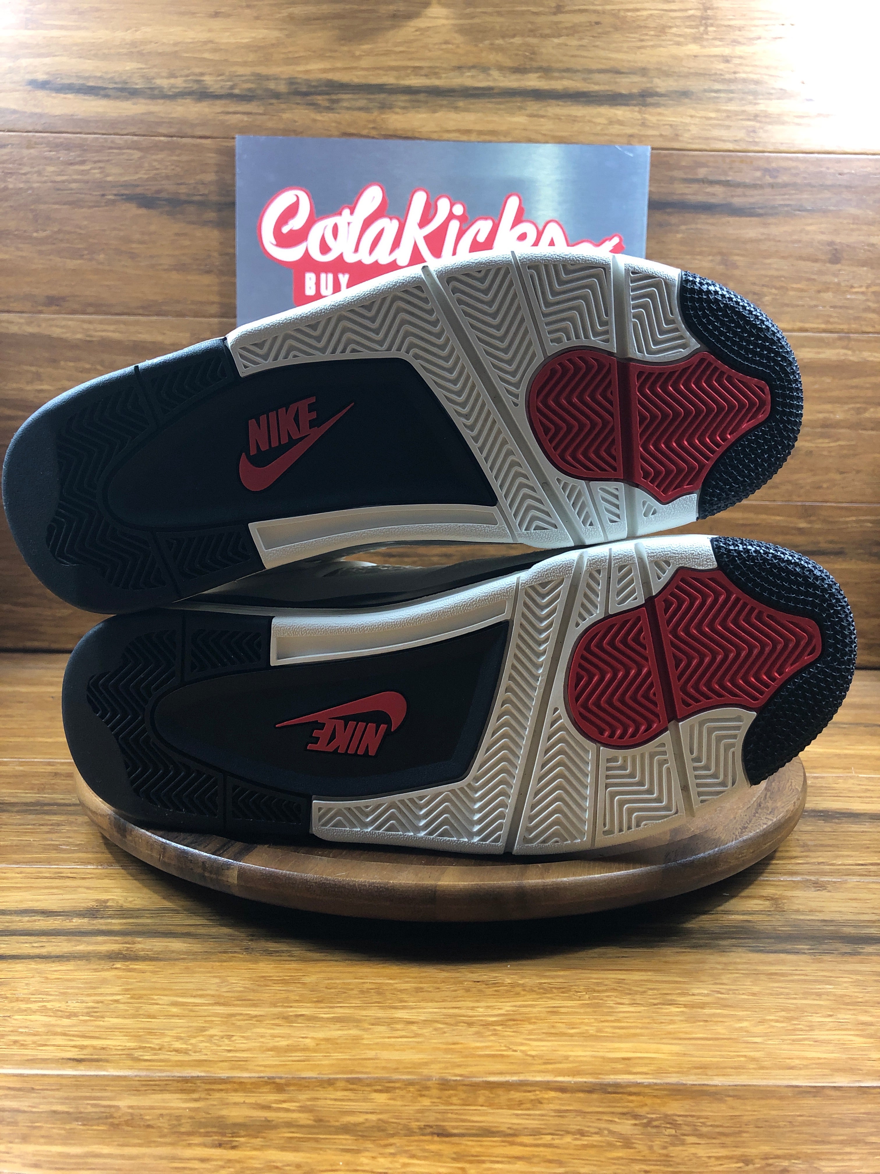 Jordan 4 Retro OG Flight Club