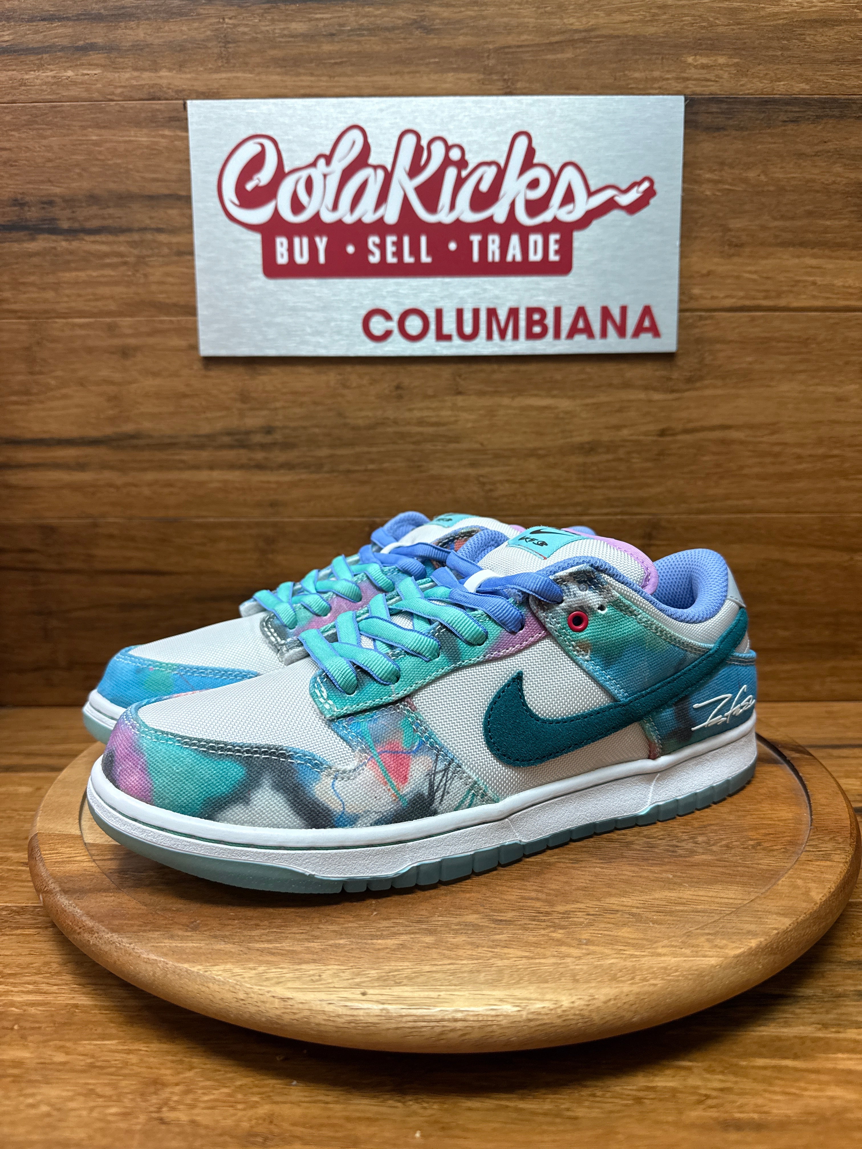 Nike SB Dunk Low Futura Laboratories Bleached Aqua