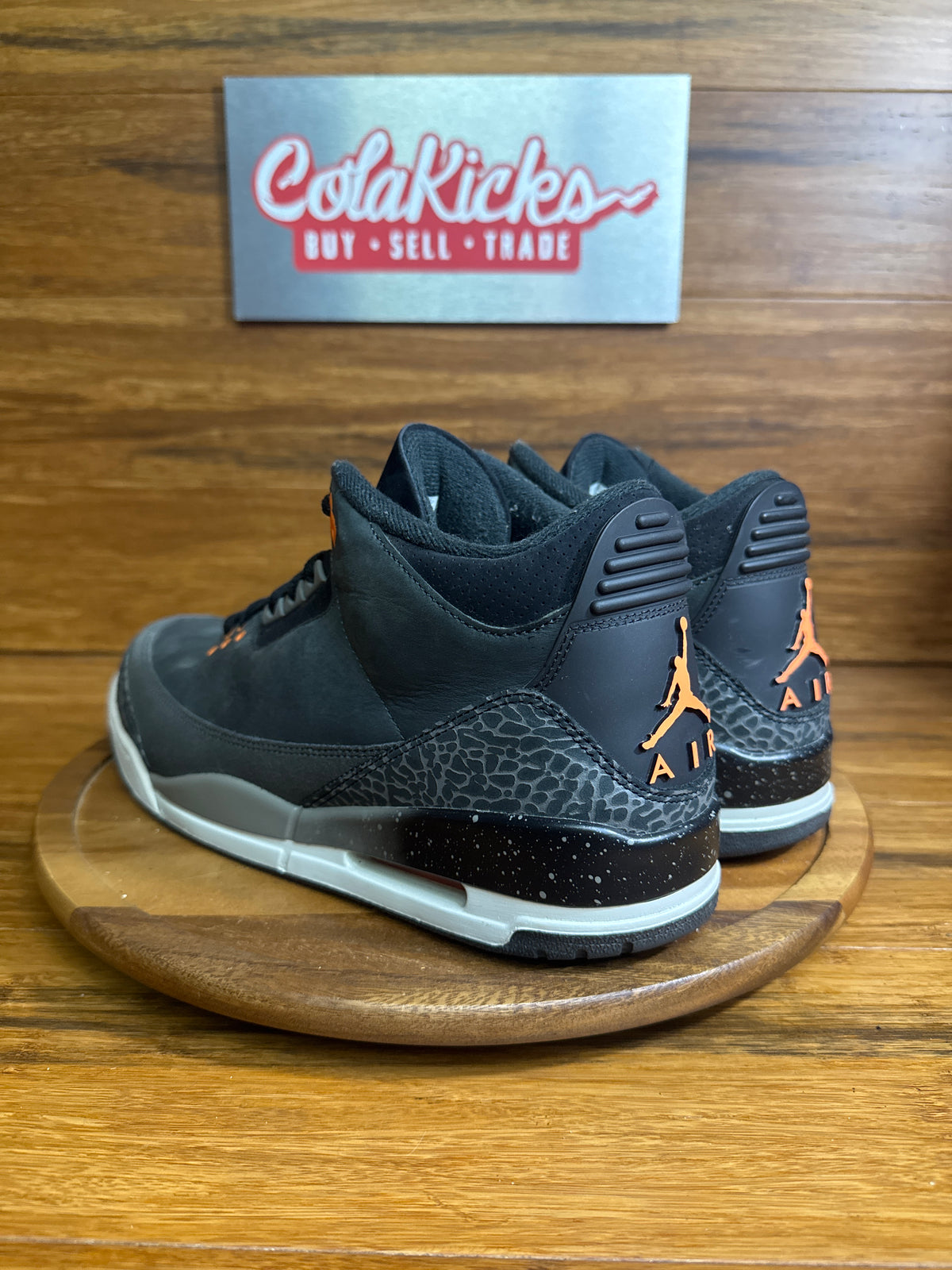 Jordan 3 Retro Fear Pack (2023)