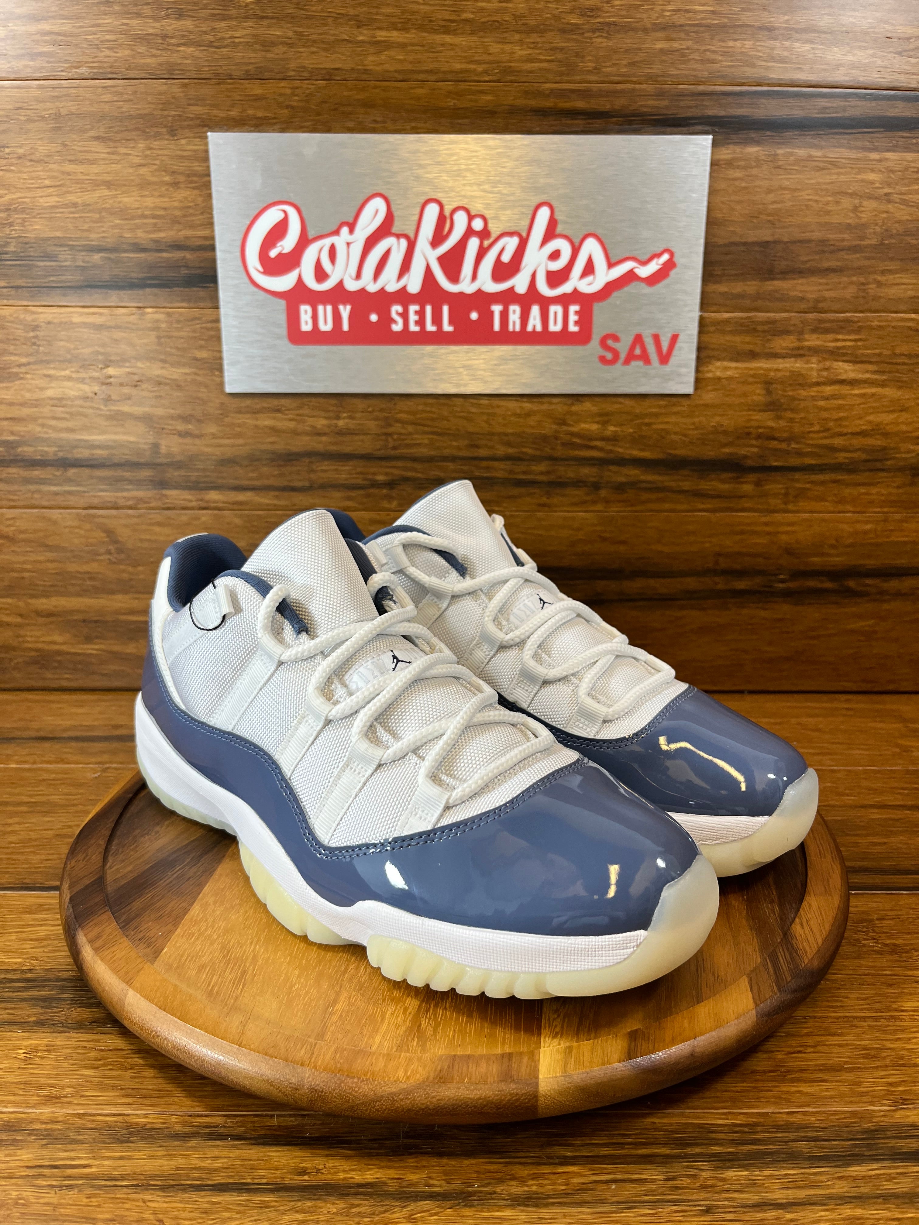 Jordan 11 Retro Low Diffused Blue