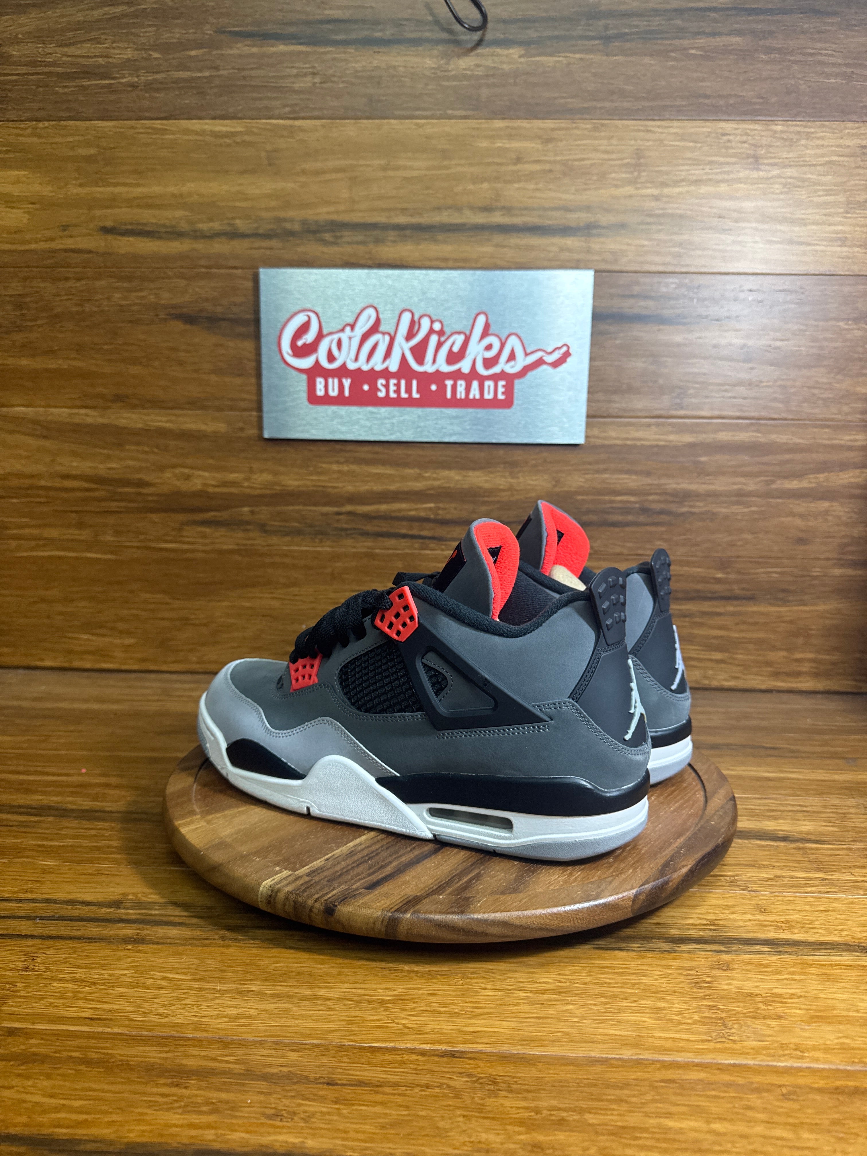 Jordan 4 Retro Infrared