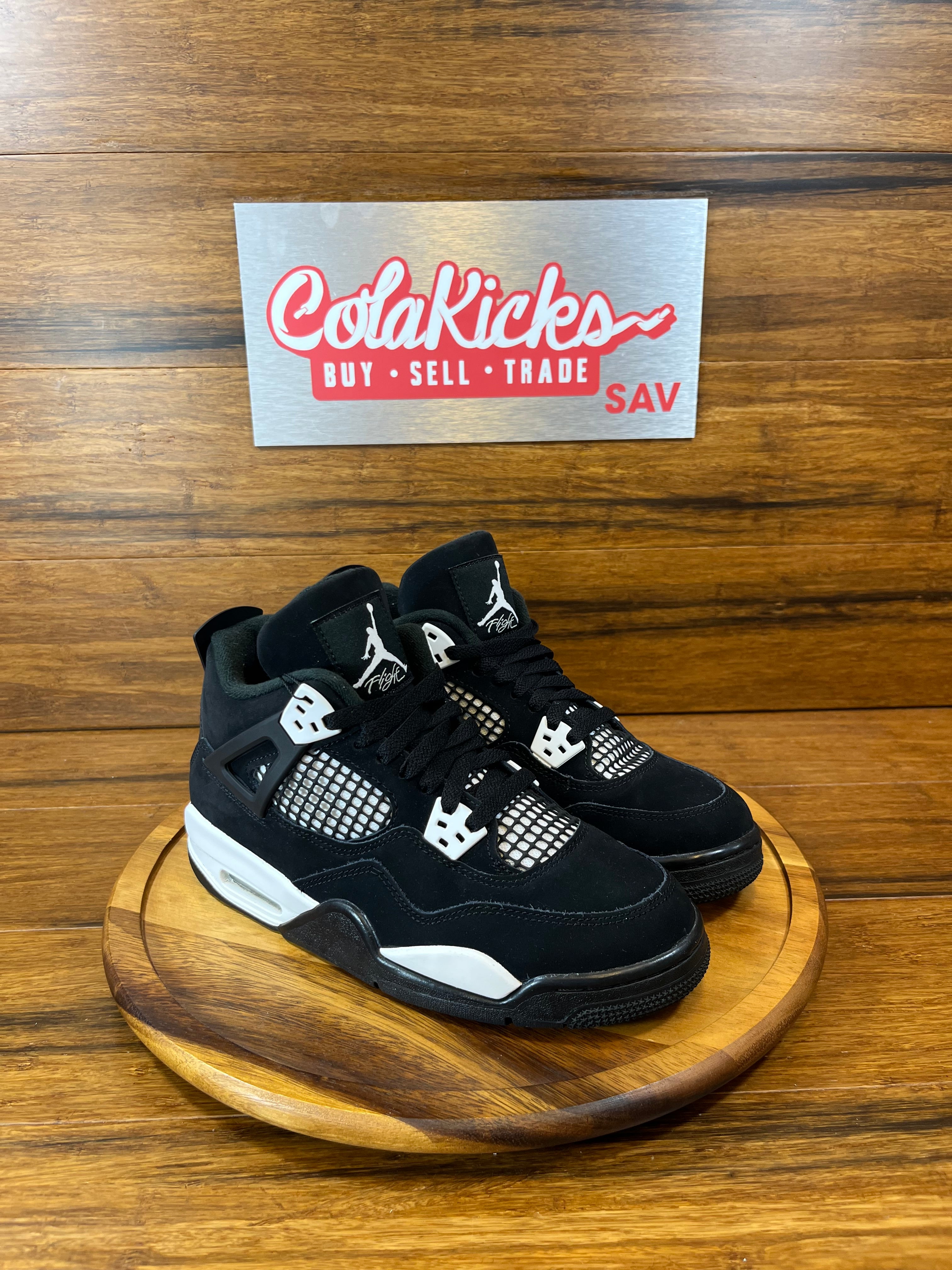 Jordan 4 Retro White Thunder (GS)