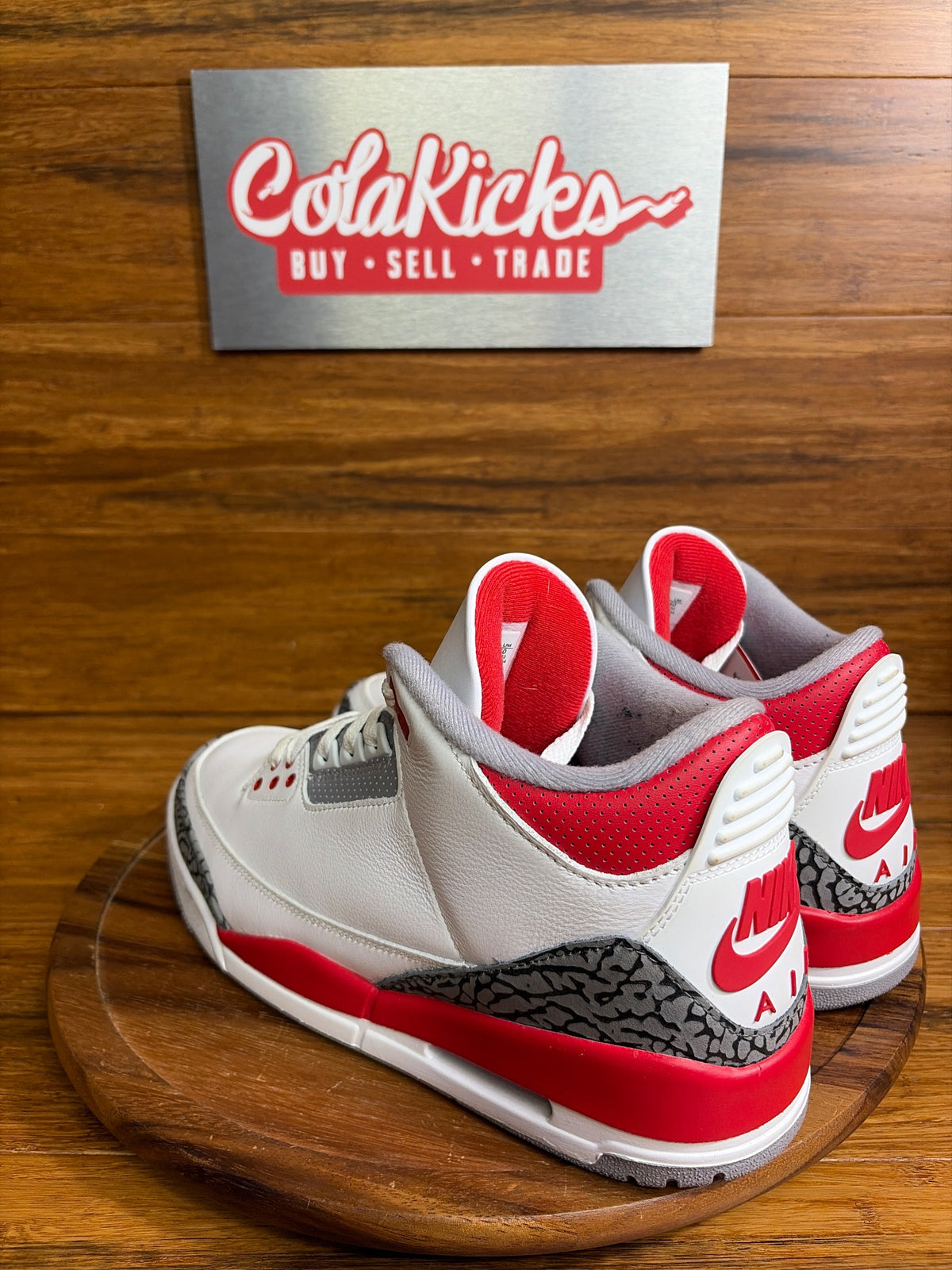 Jordan 3 Retro Fire Red (2022)