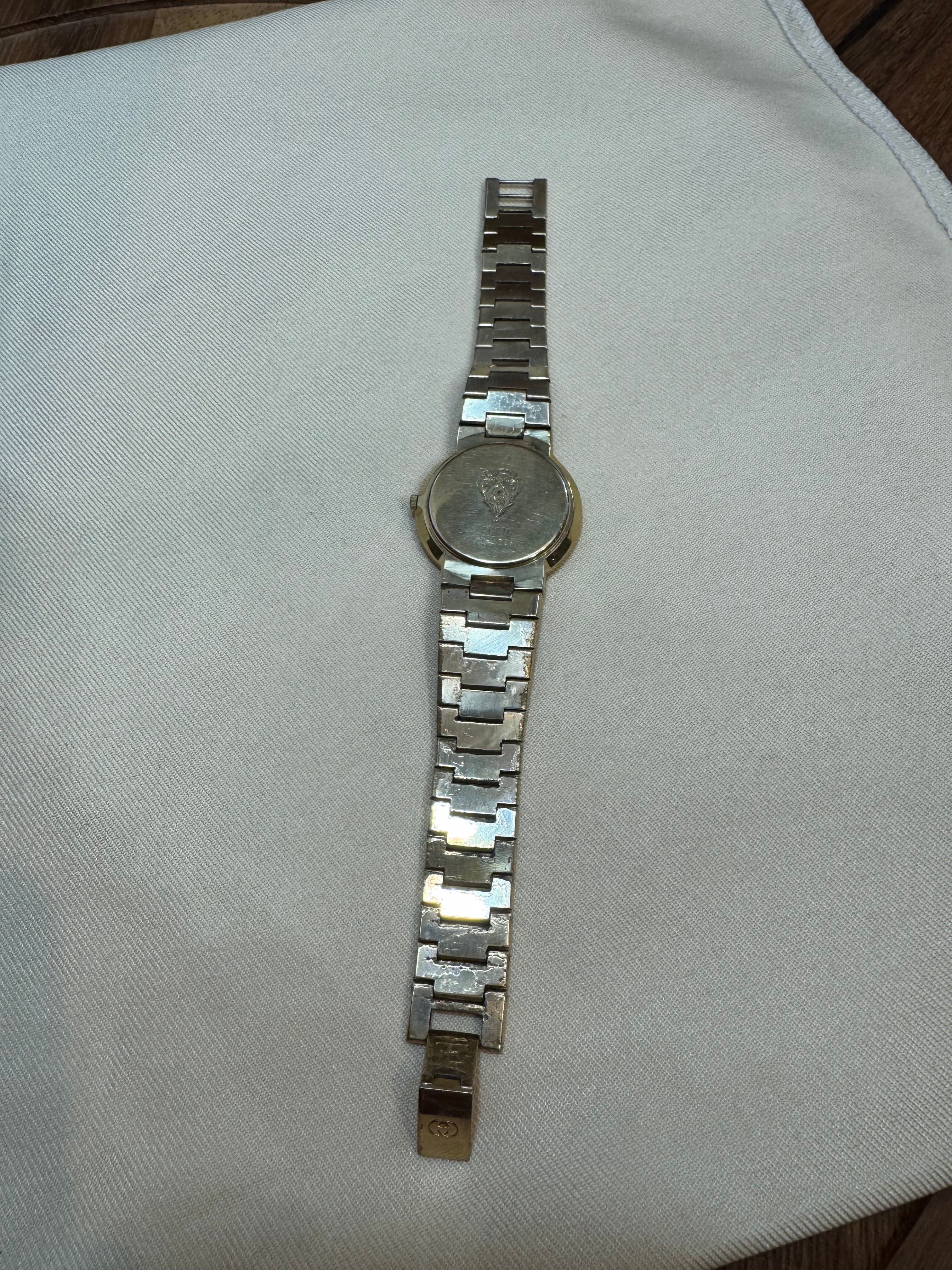 Gucci 3300M Champagne Dial Gold Plate Band