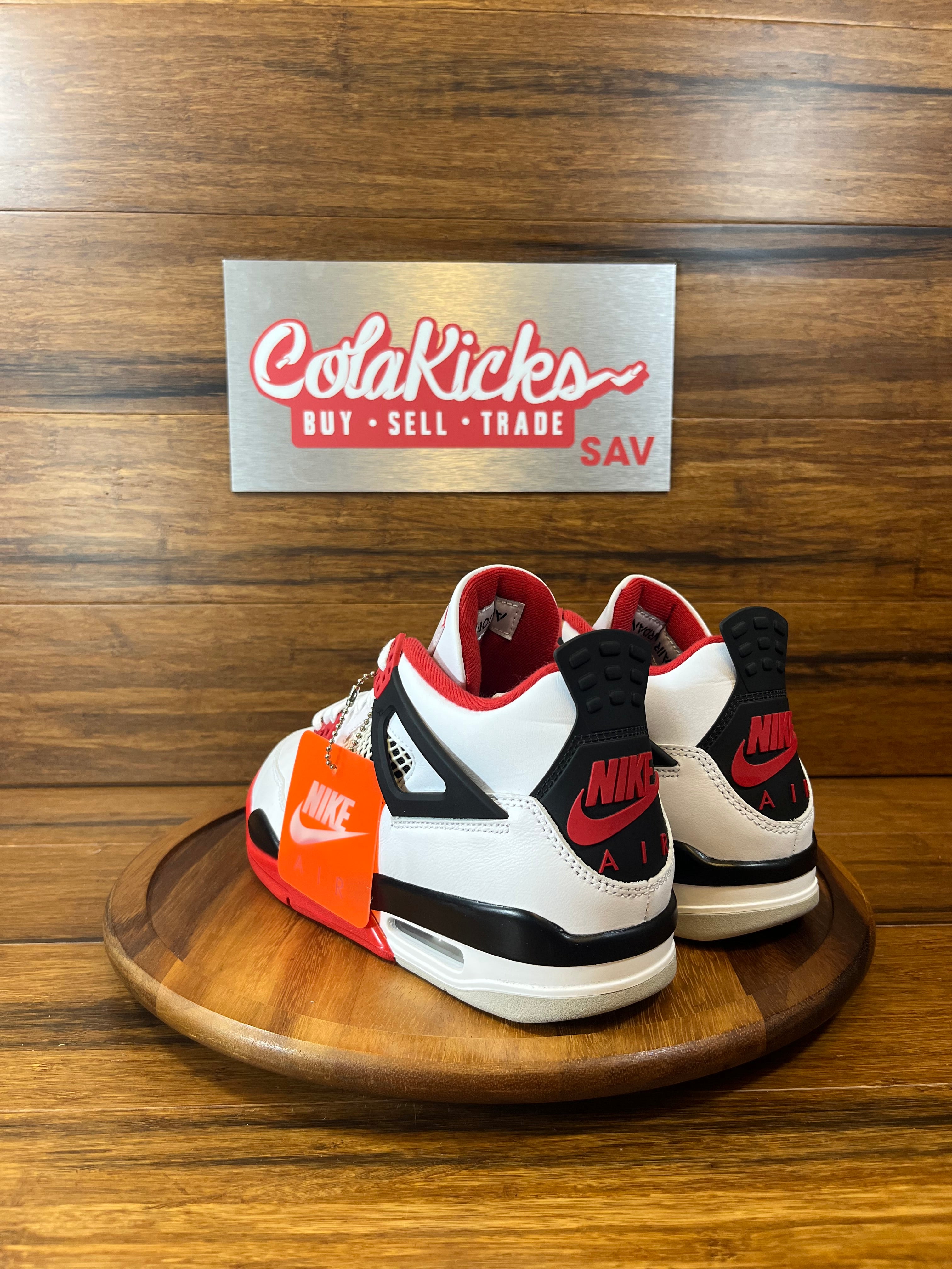 Jordan 4 Retro Fire Red (2020)