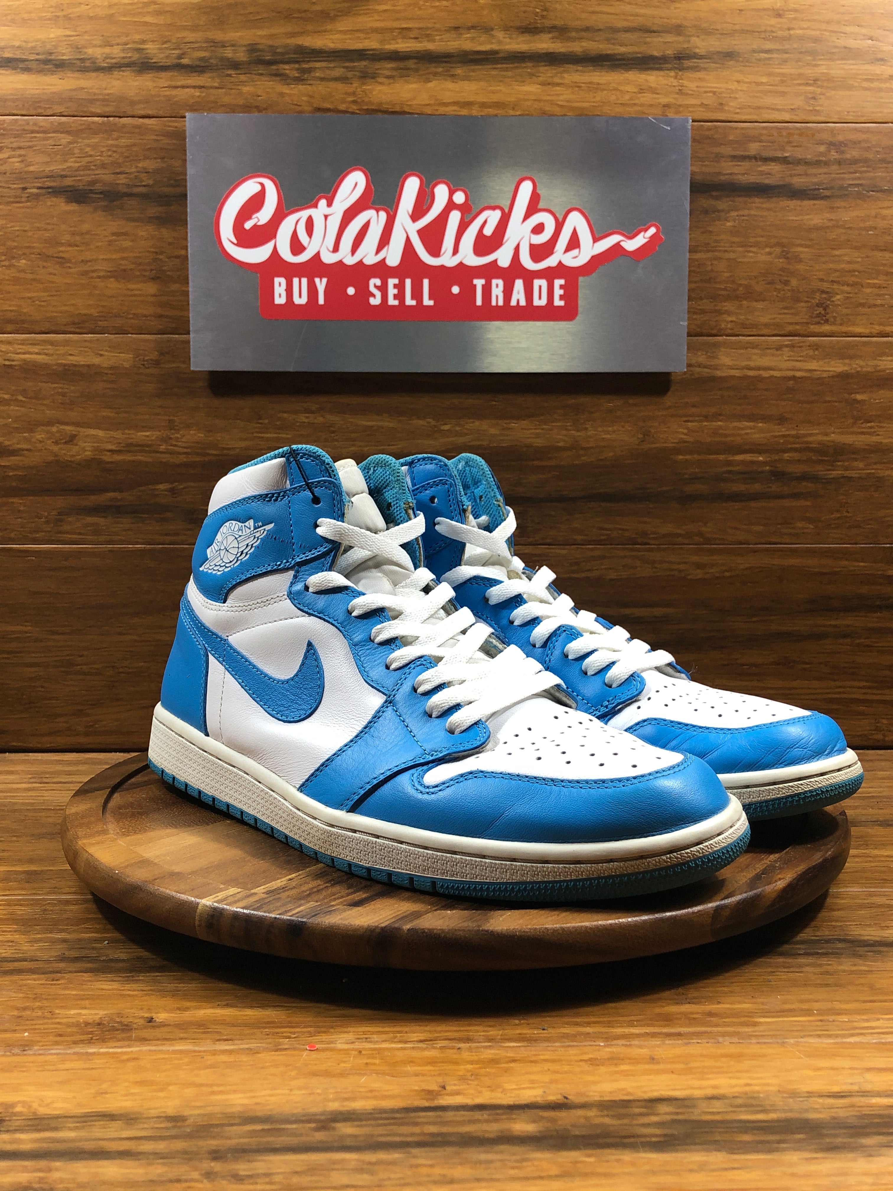 Jordan 1 Retro High OG UNC