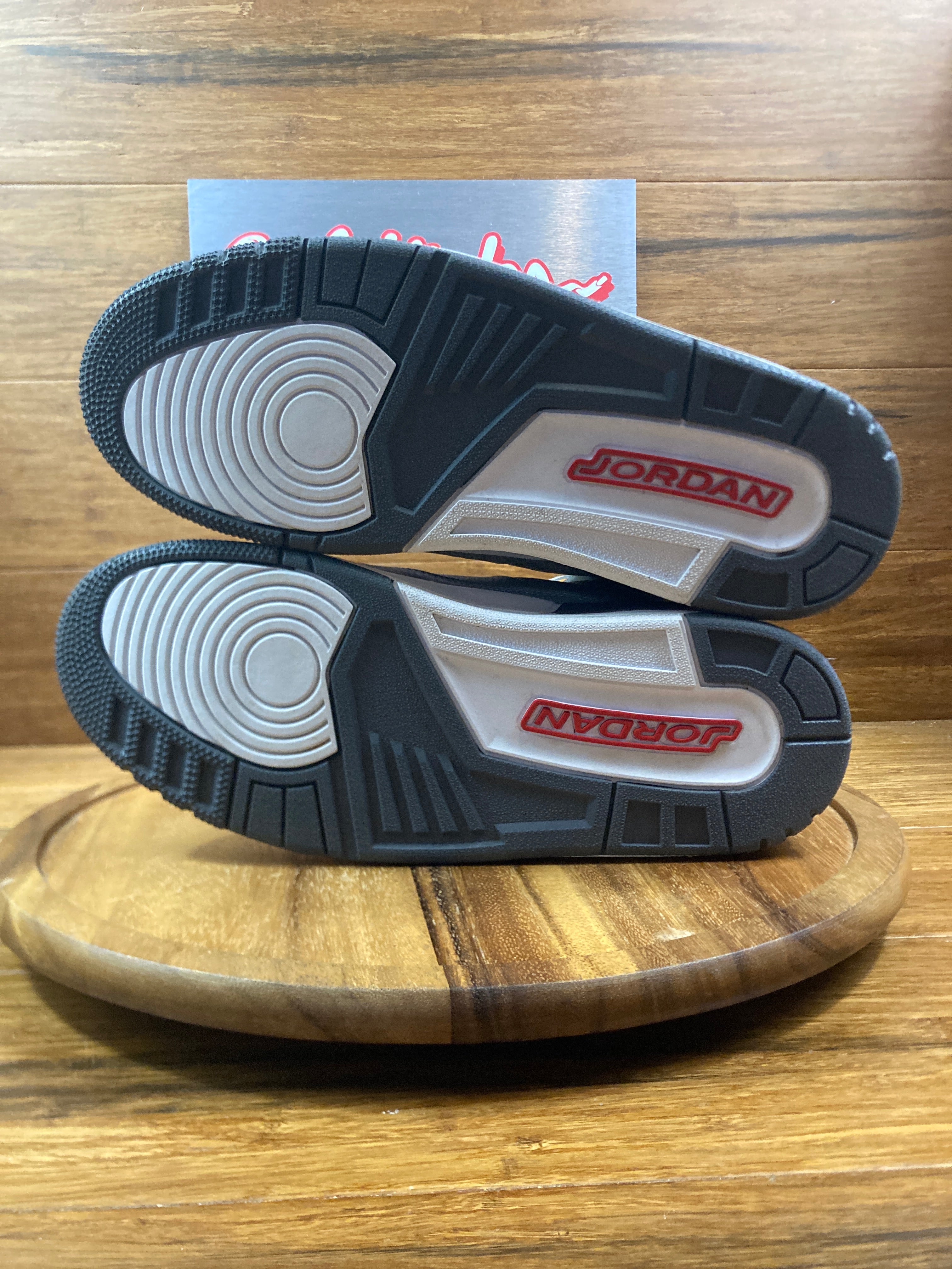 Jordan 3 Retro Cool Grey (2021)