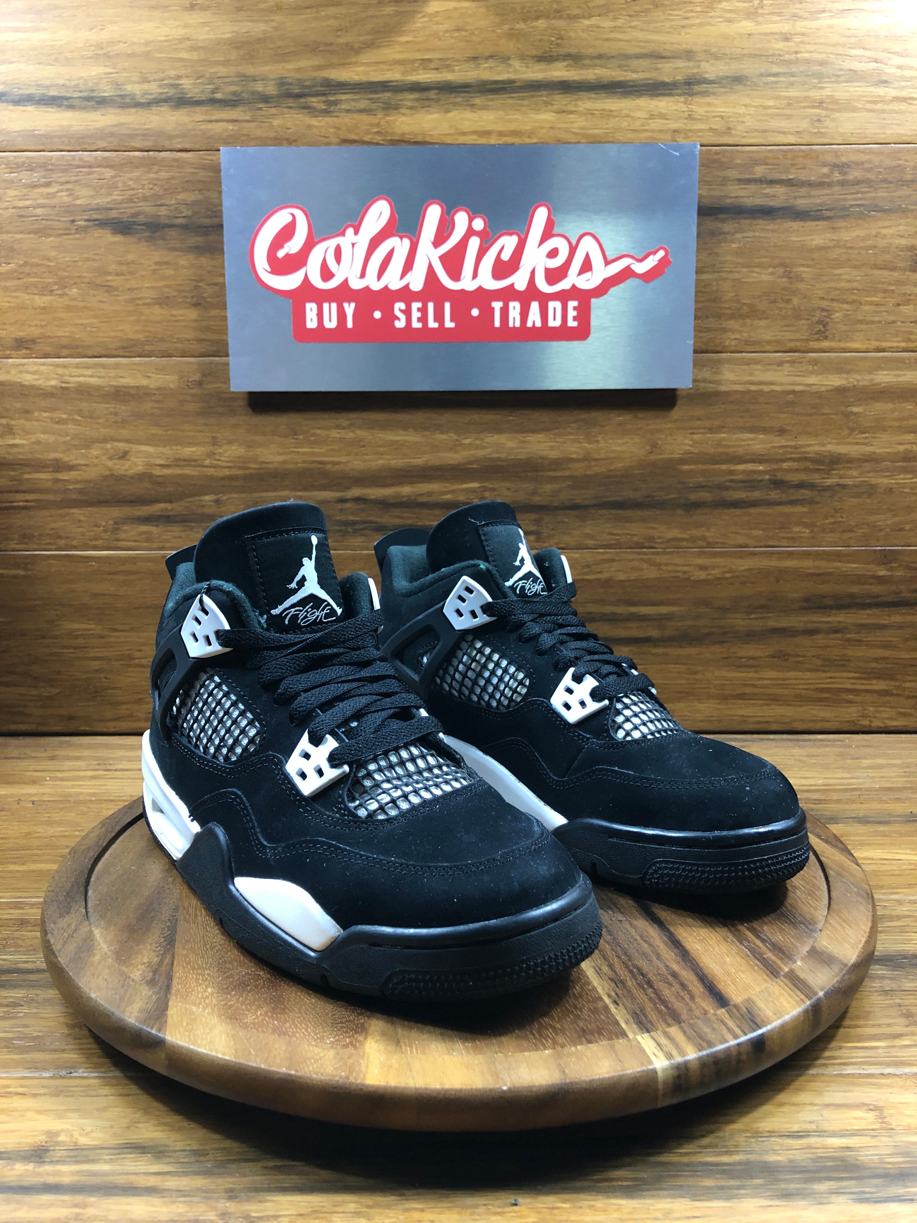 Jordan 4 Retro White Thunder (GS)