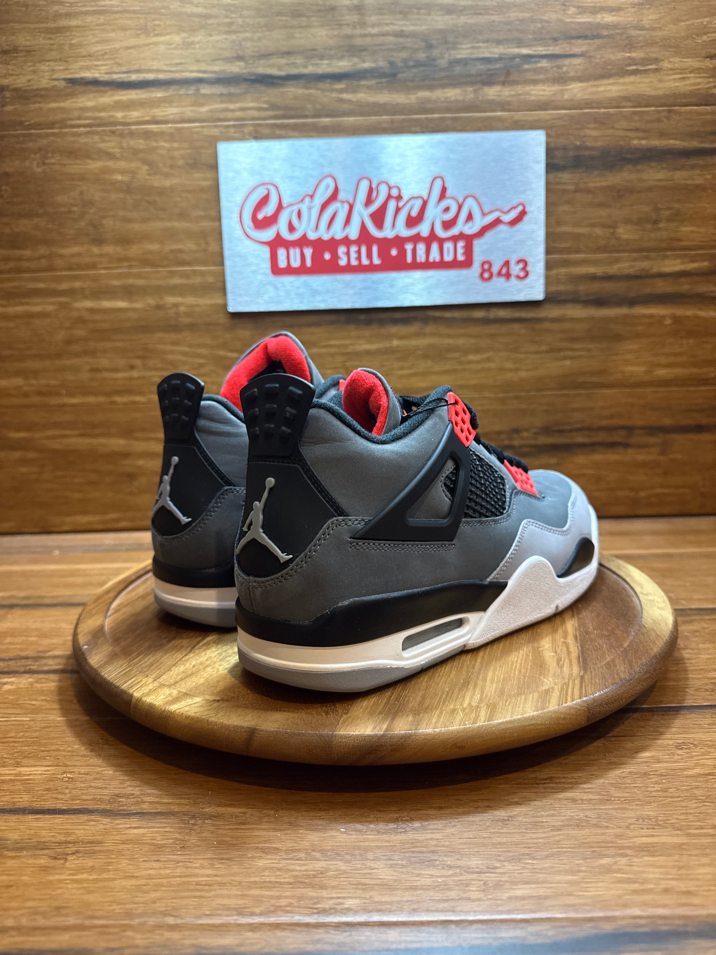 Jordan 4 Retro Infrared