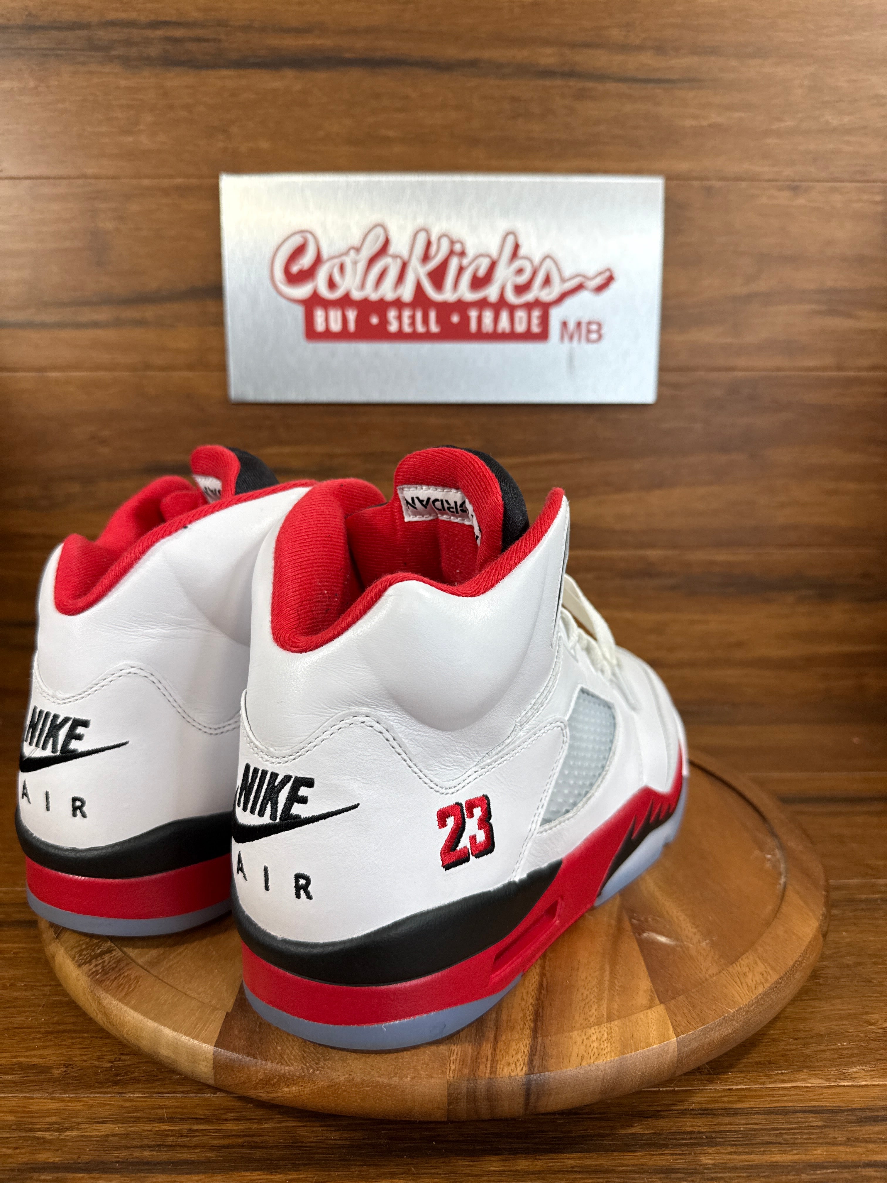 Jordan 5 Retro Fire Red Black Tongue (2025)