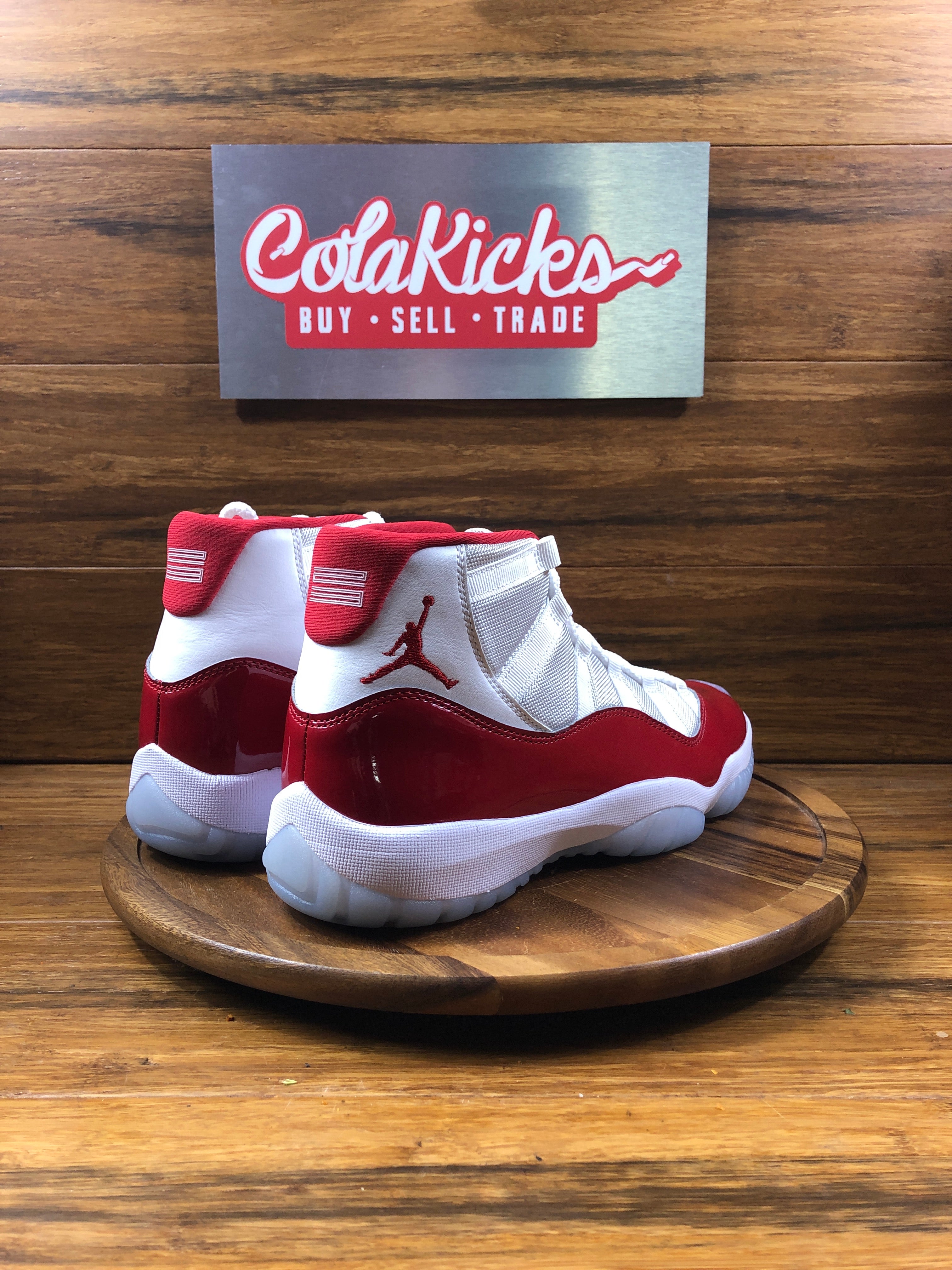 Jordan 11 Retro Cherry (2022)