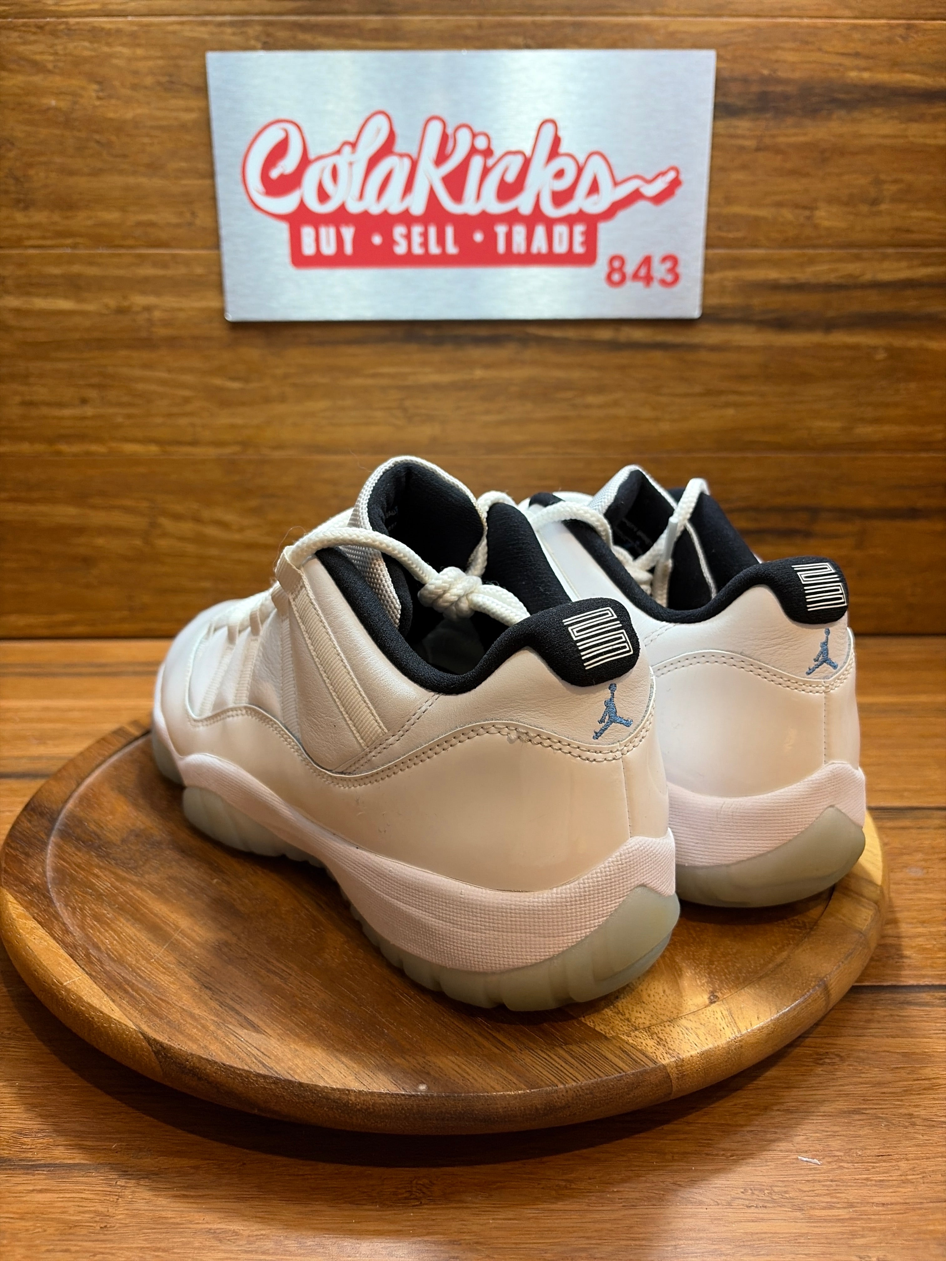 Jordan 11 Retro Low Legend Blue