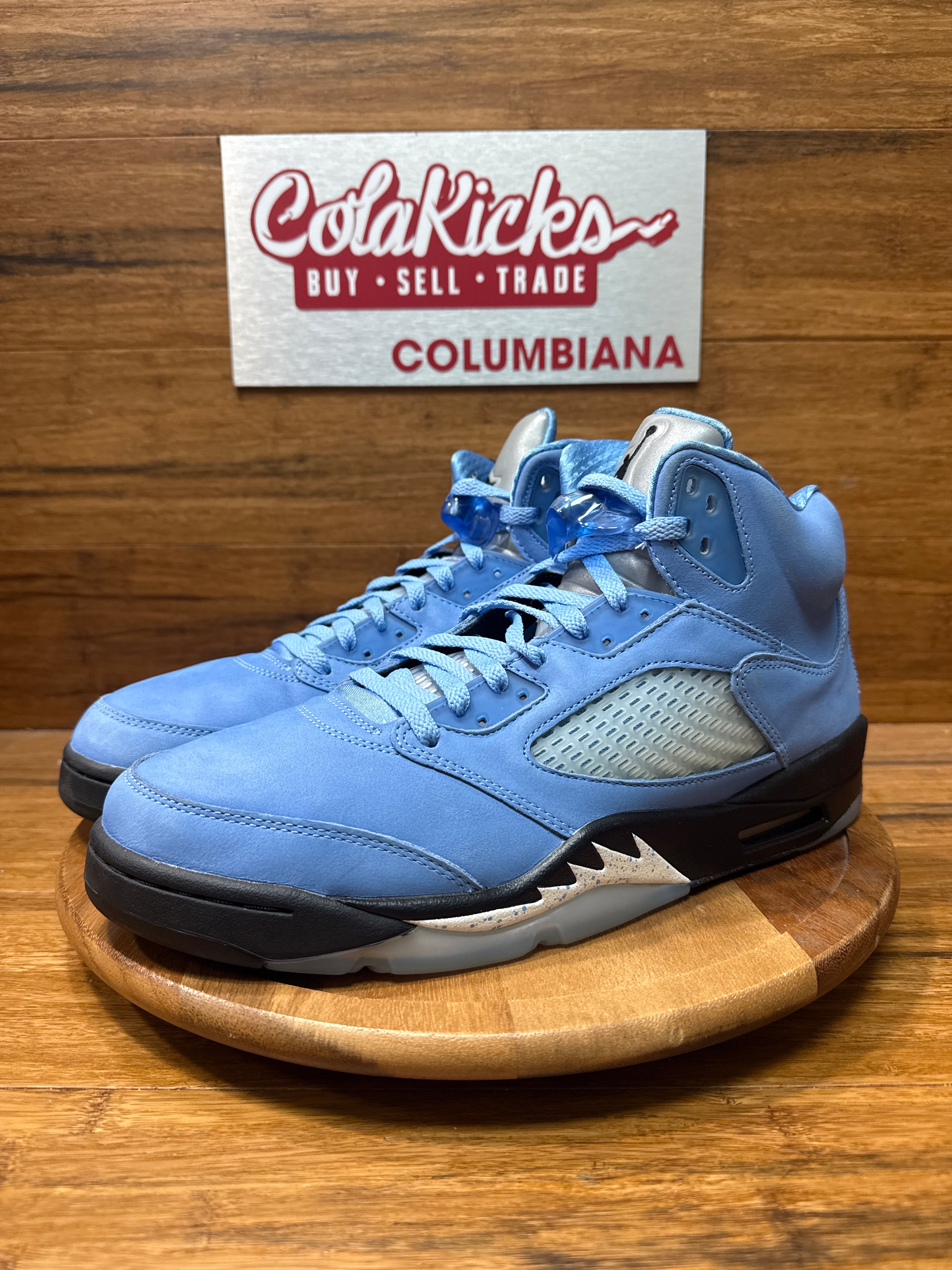 Jordan 5 Retro UNC University Blue