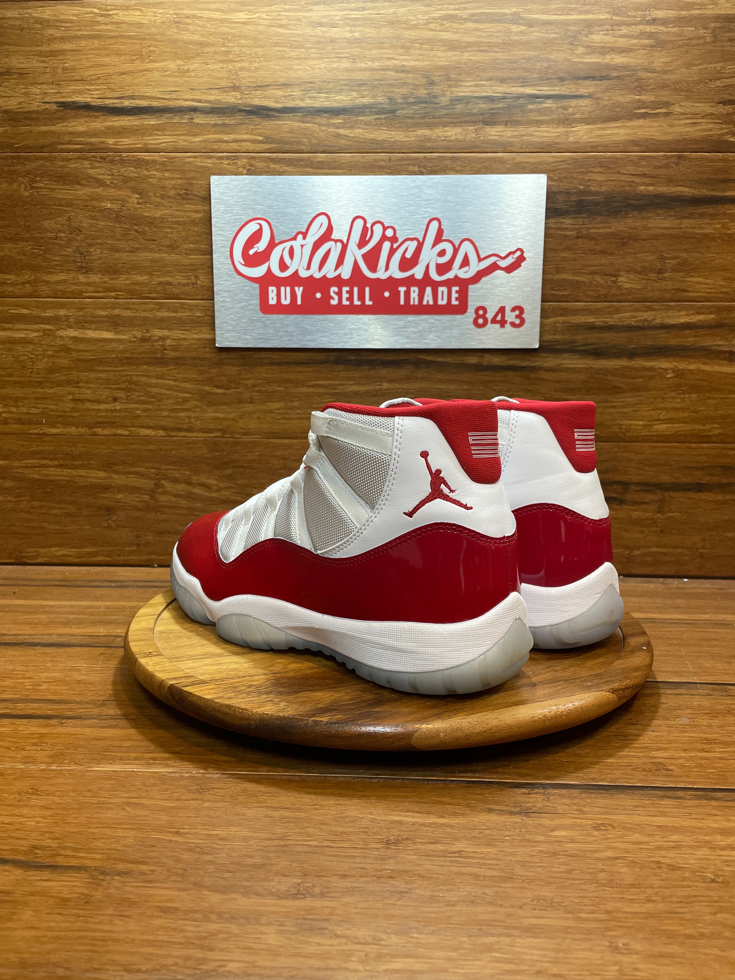 Jordan 11 Retro Cherry (2022)