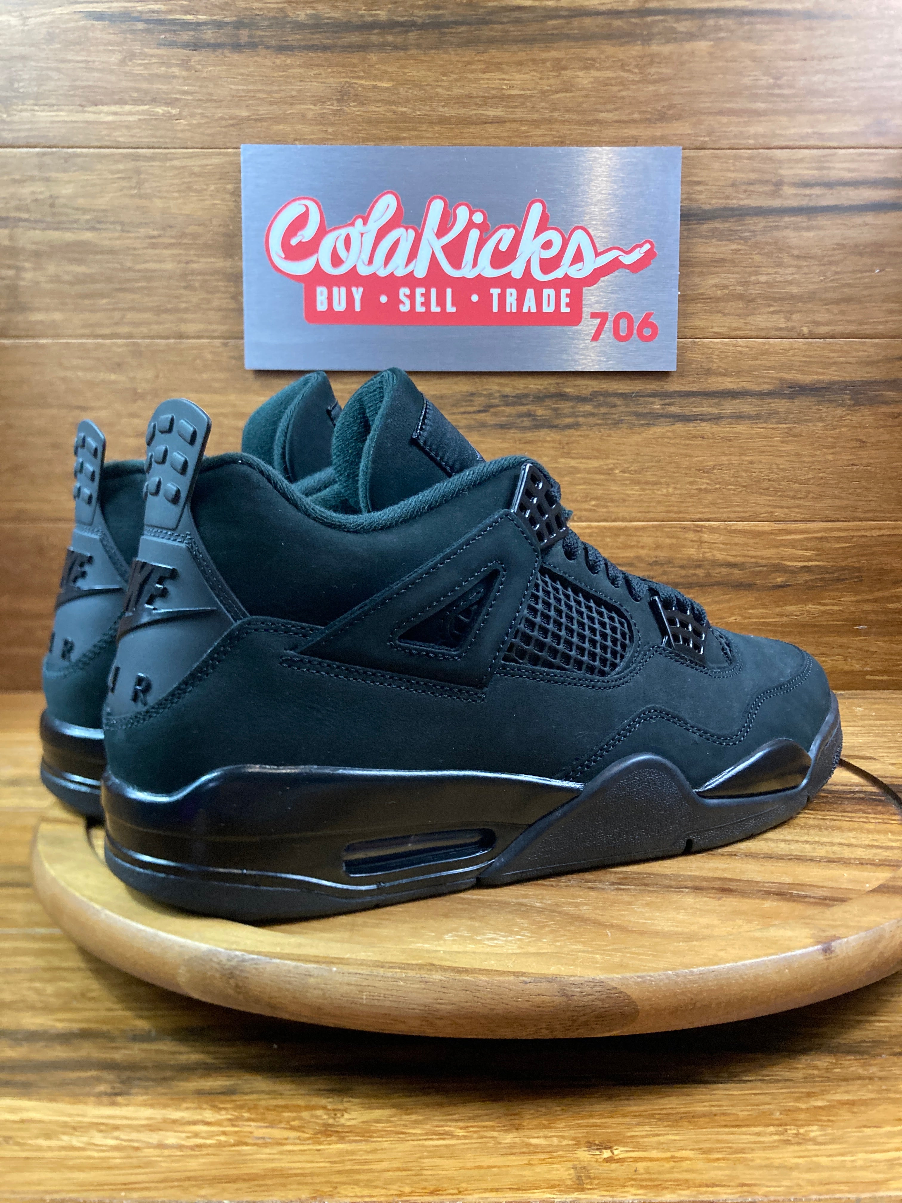Jordan 4 Retro Black Cat (2025)