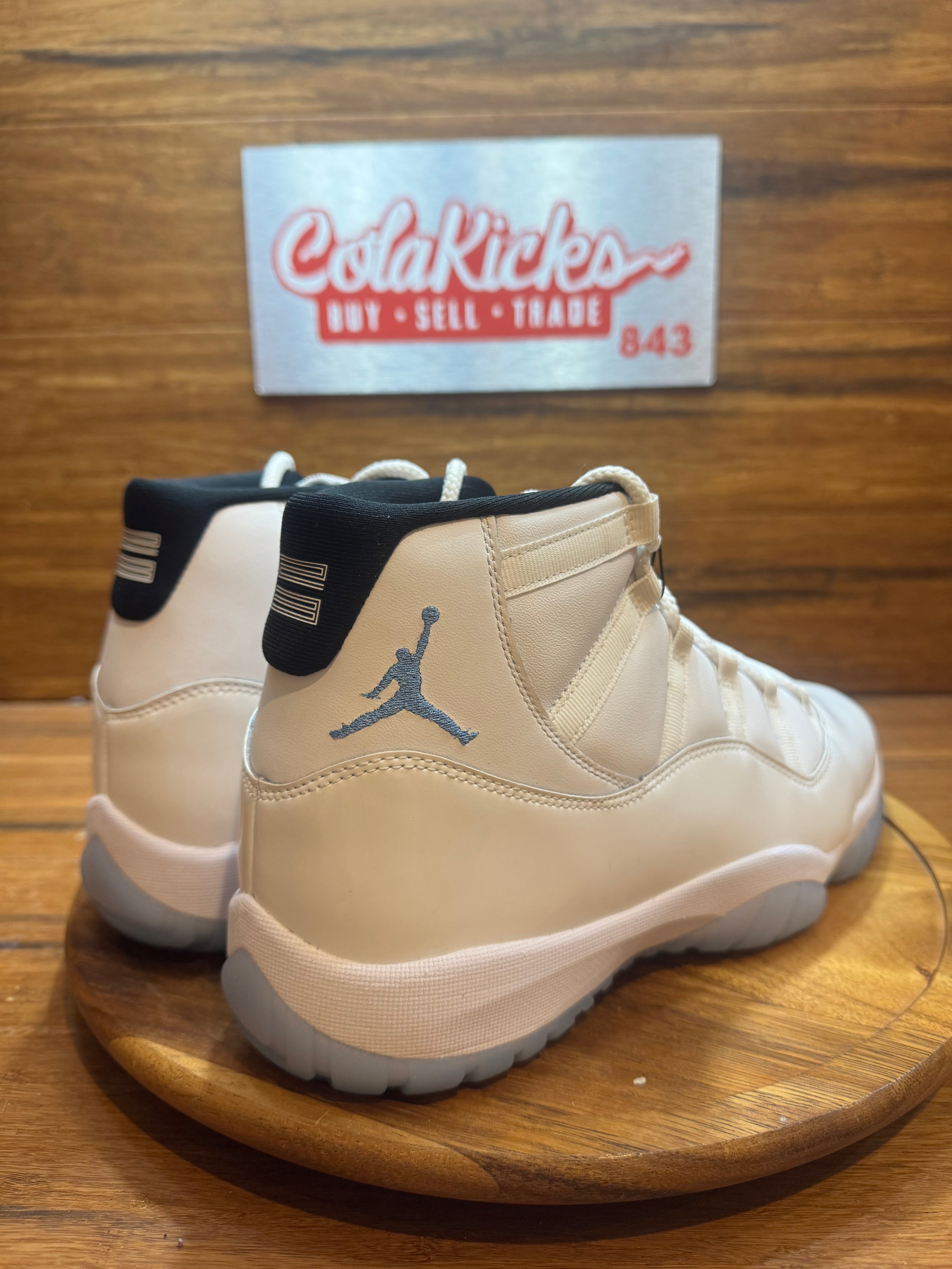 Jordan 11 Retro Legend Blue (2024)