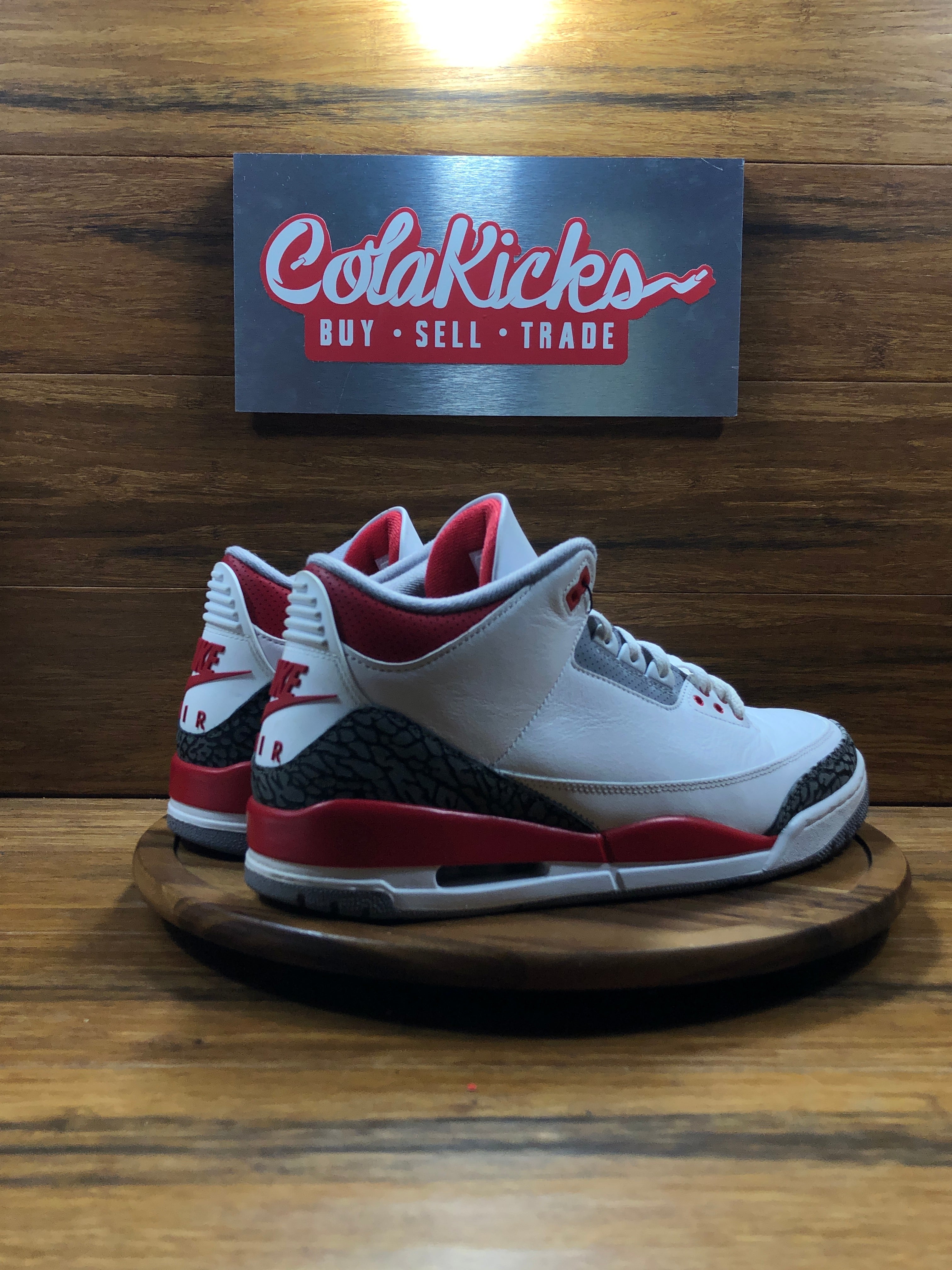 Jordan 3 Retro Fire Red (2022)
