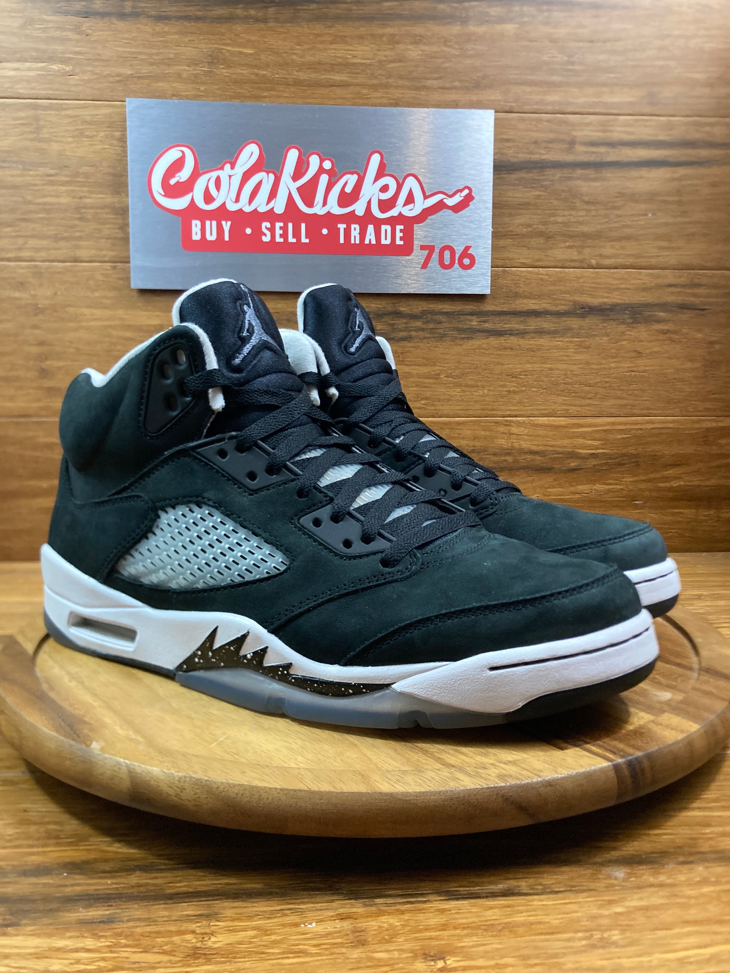 Jordan 5 Retro Moonlight (2021)