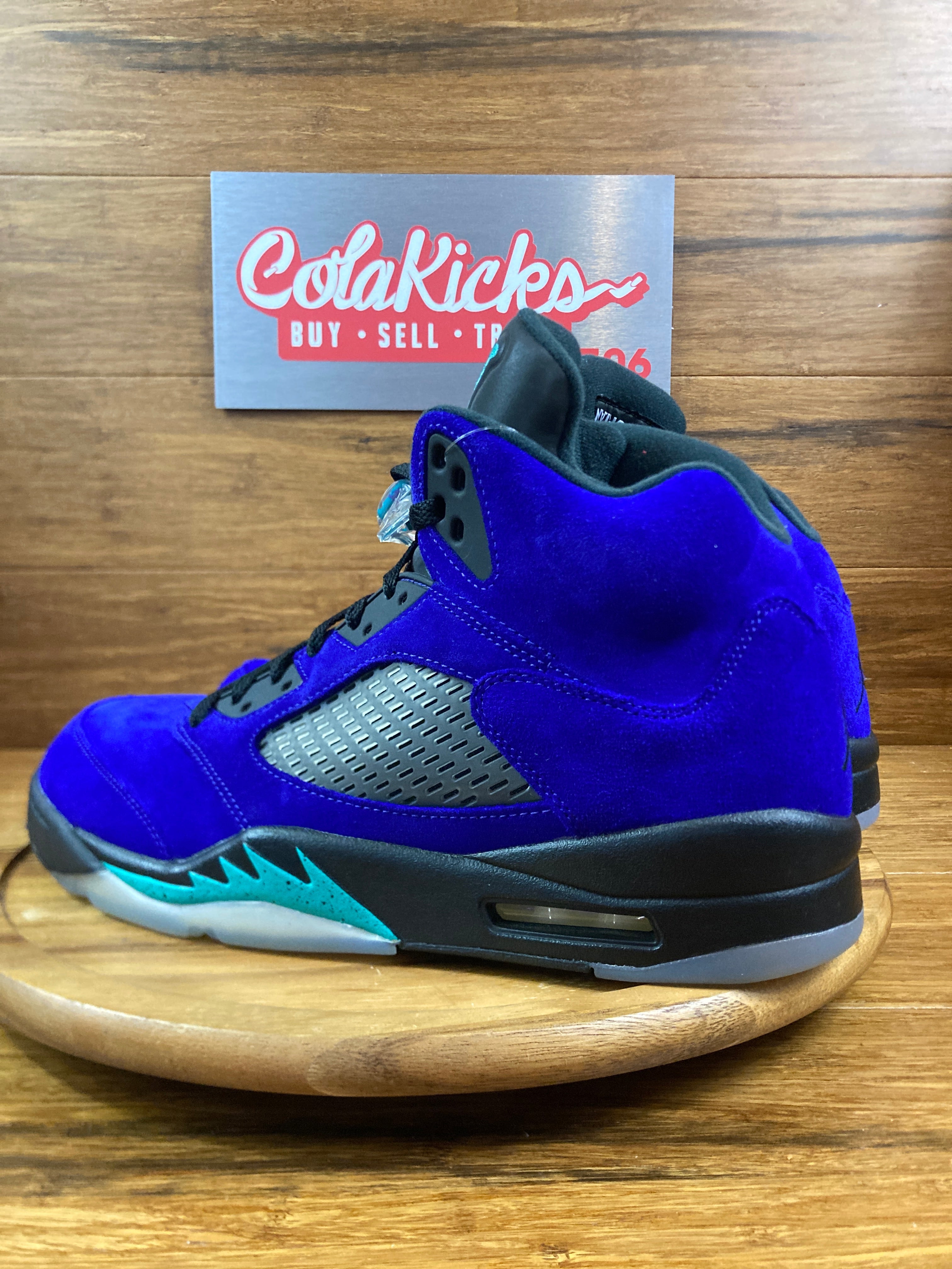 Jordan 5 Retro Alternate Grape