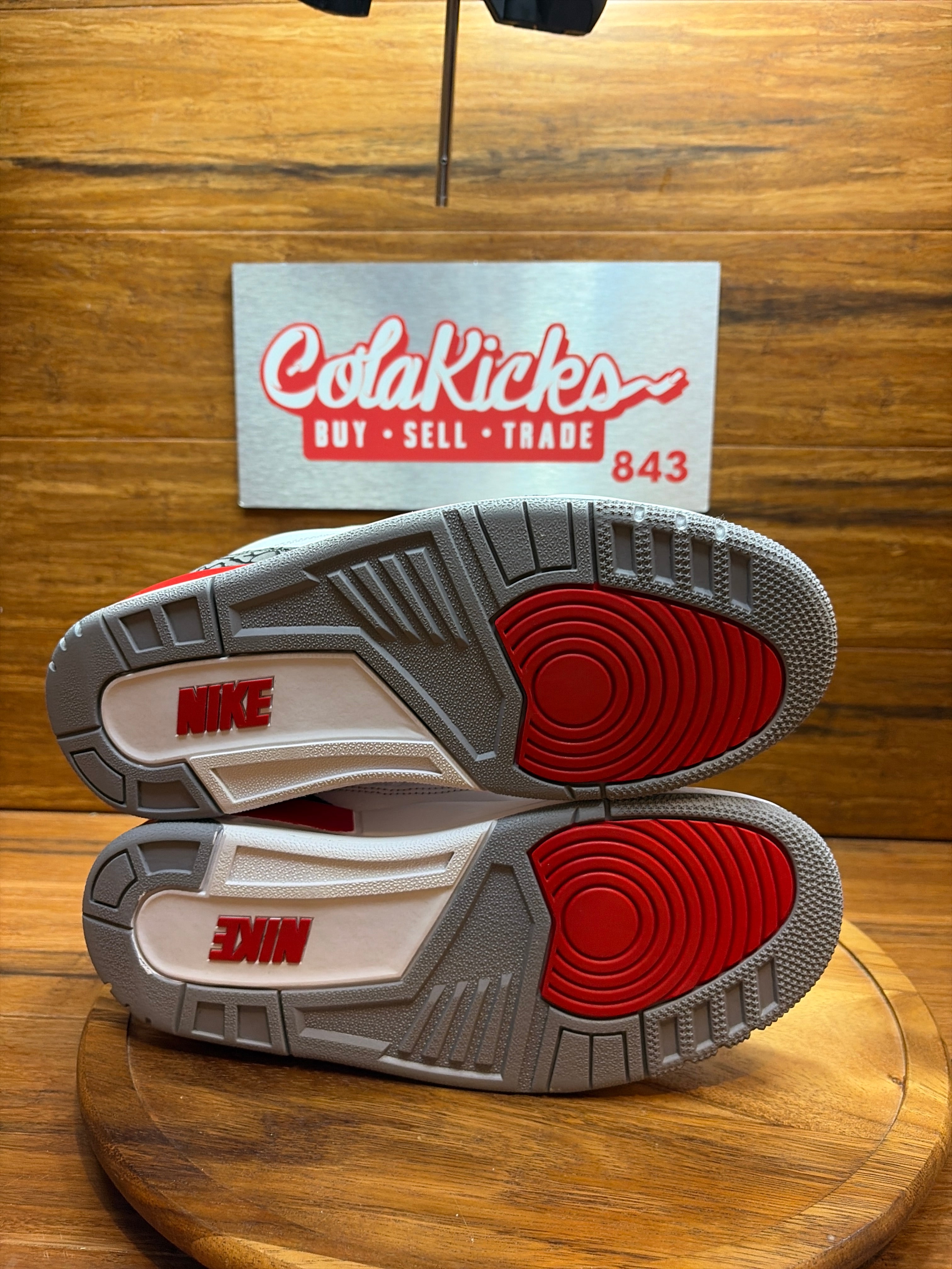 Jordan 3 Retro Fire Red (2022)