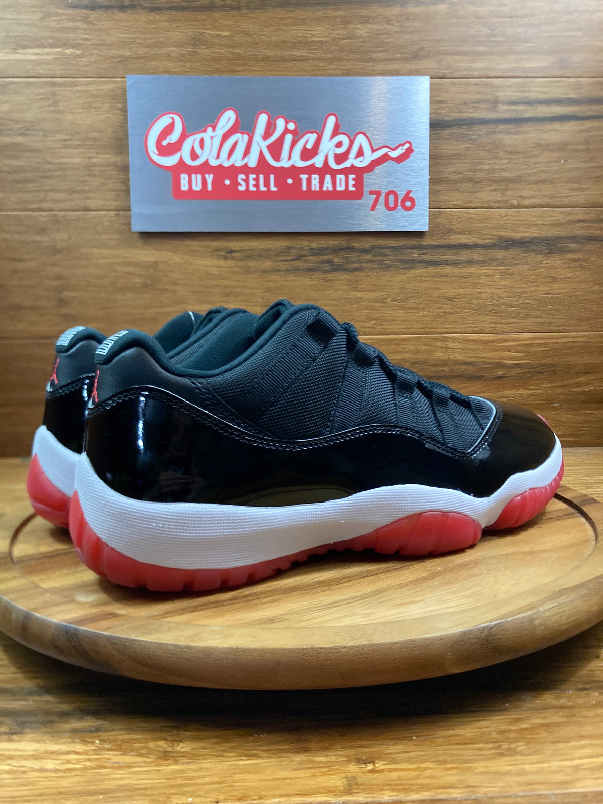 Jordan 11 Retro Low Bred (2025)