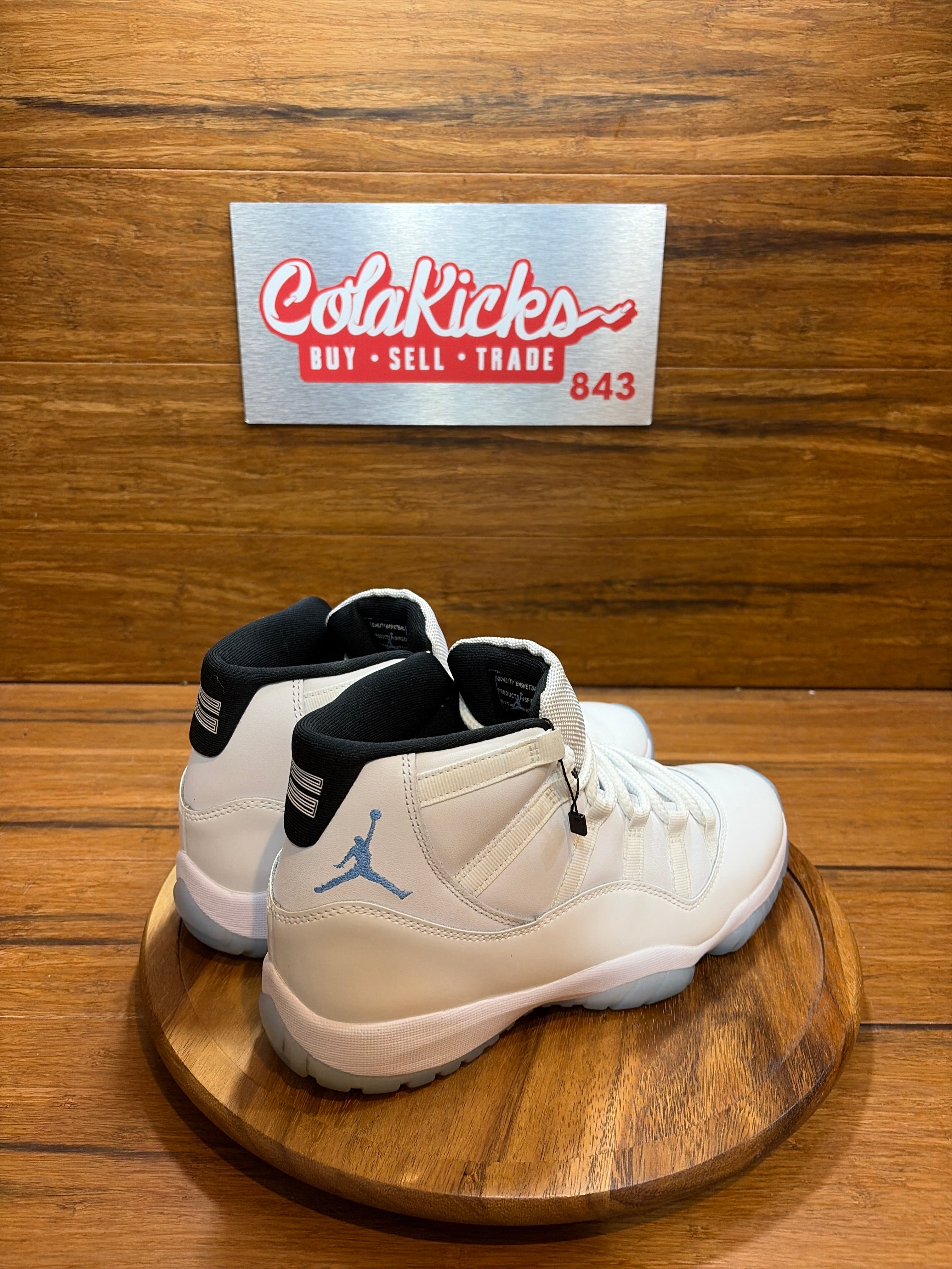 Jordan 11 Retro Legend Blue (2024)