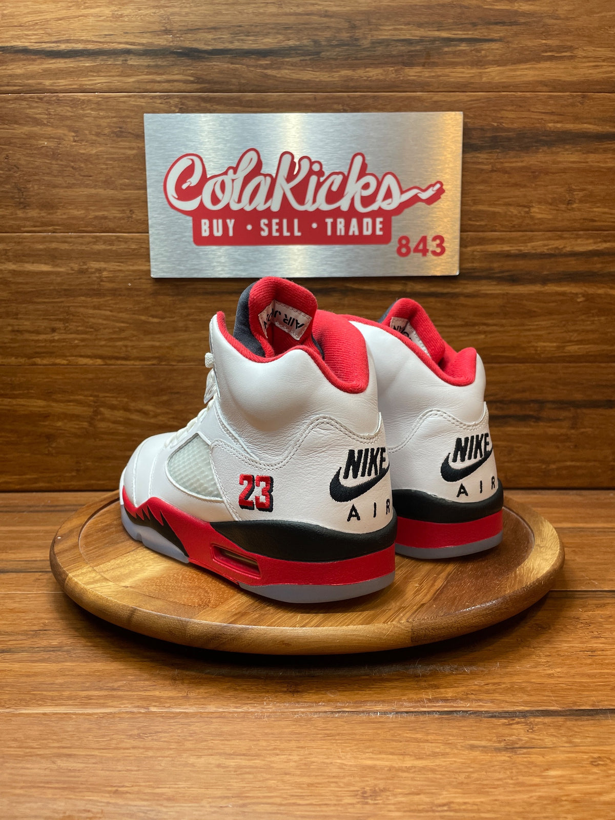 Jordan 5 Retro Fire Red Black Tongue (2025)