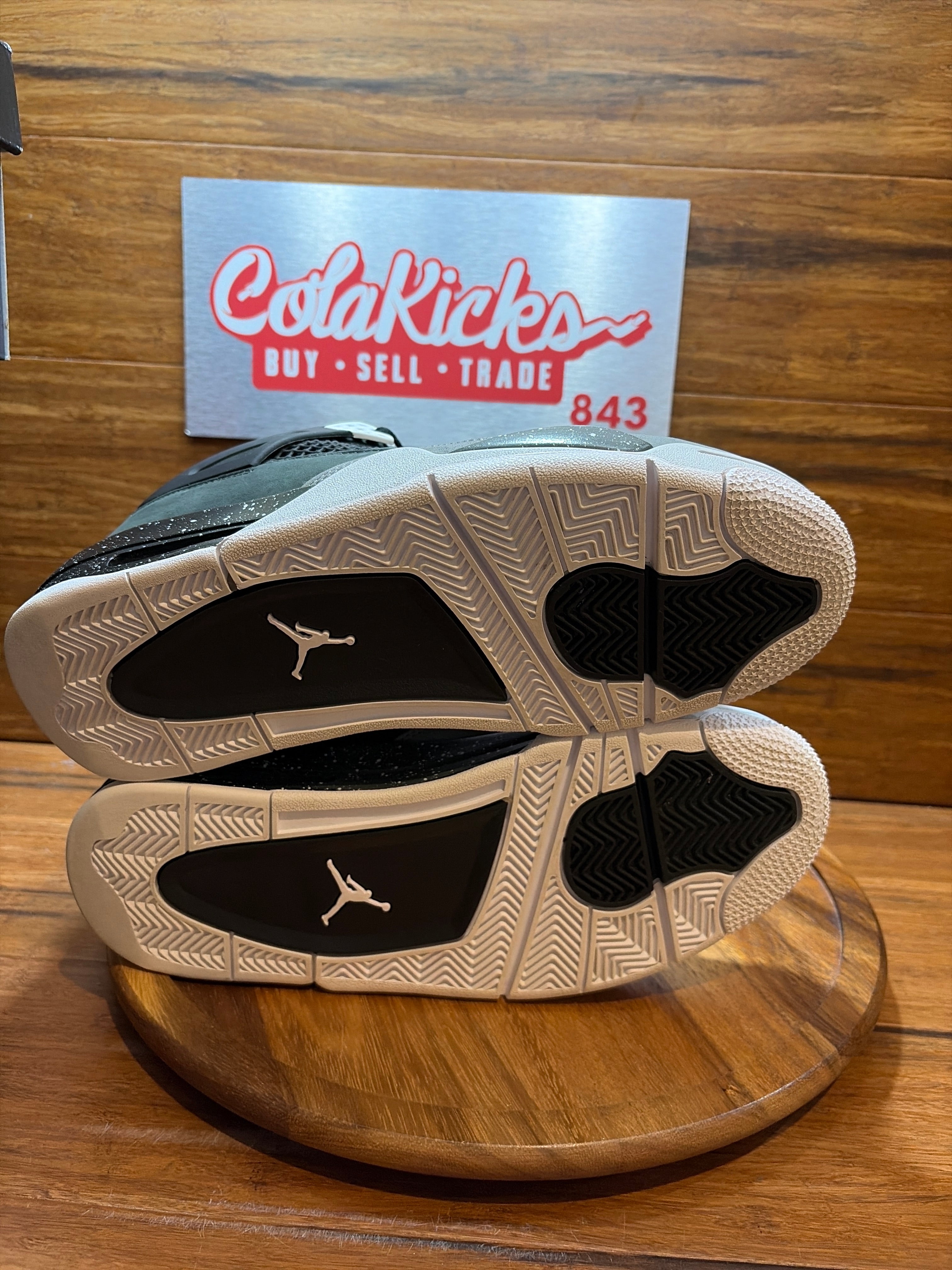 Jordan 4 Retro Fear (2024)