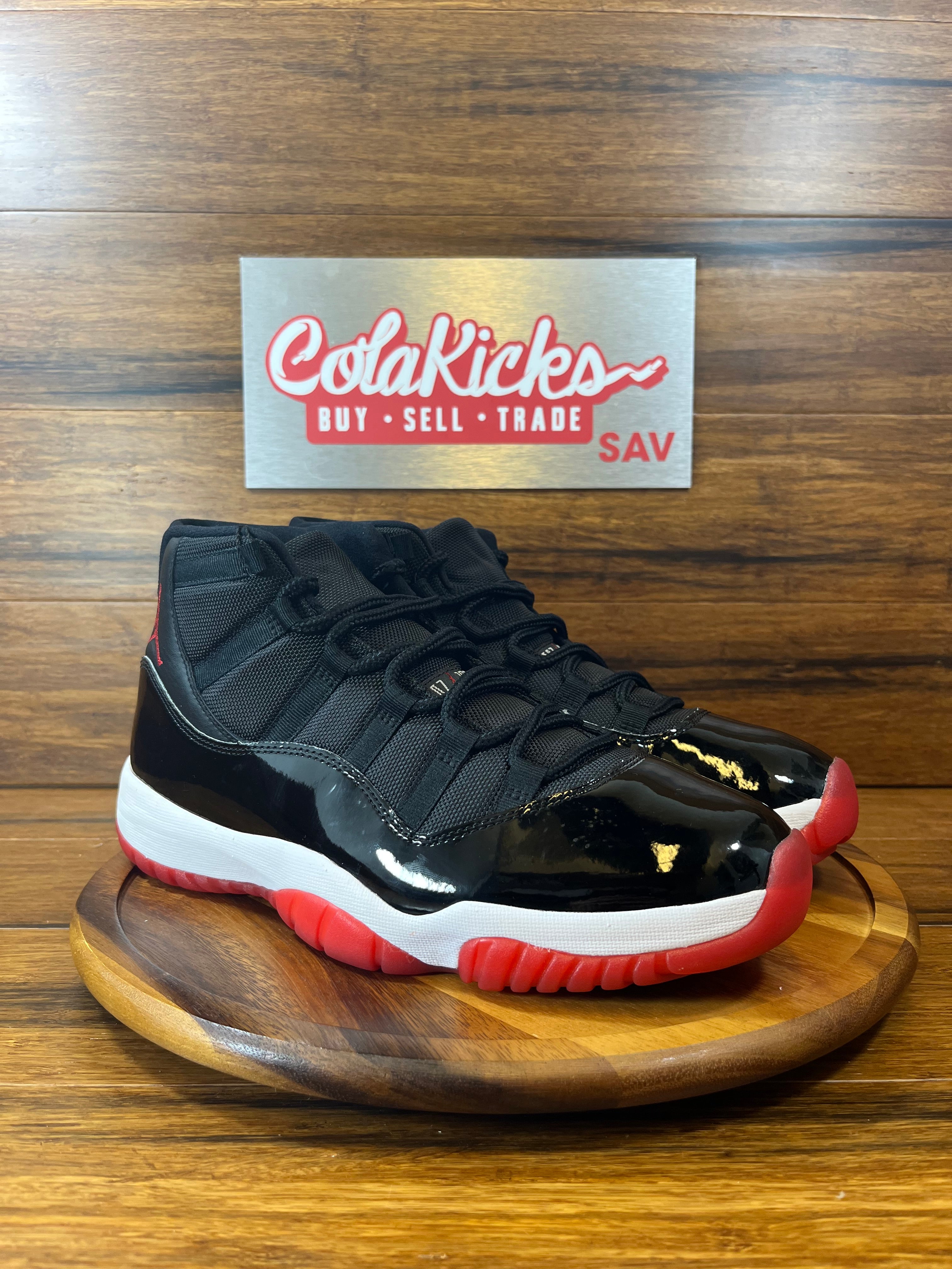 Jordan 11 Retro Playoffs Bred (2019)