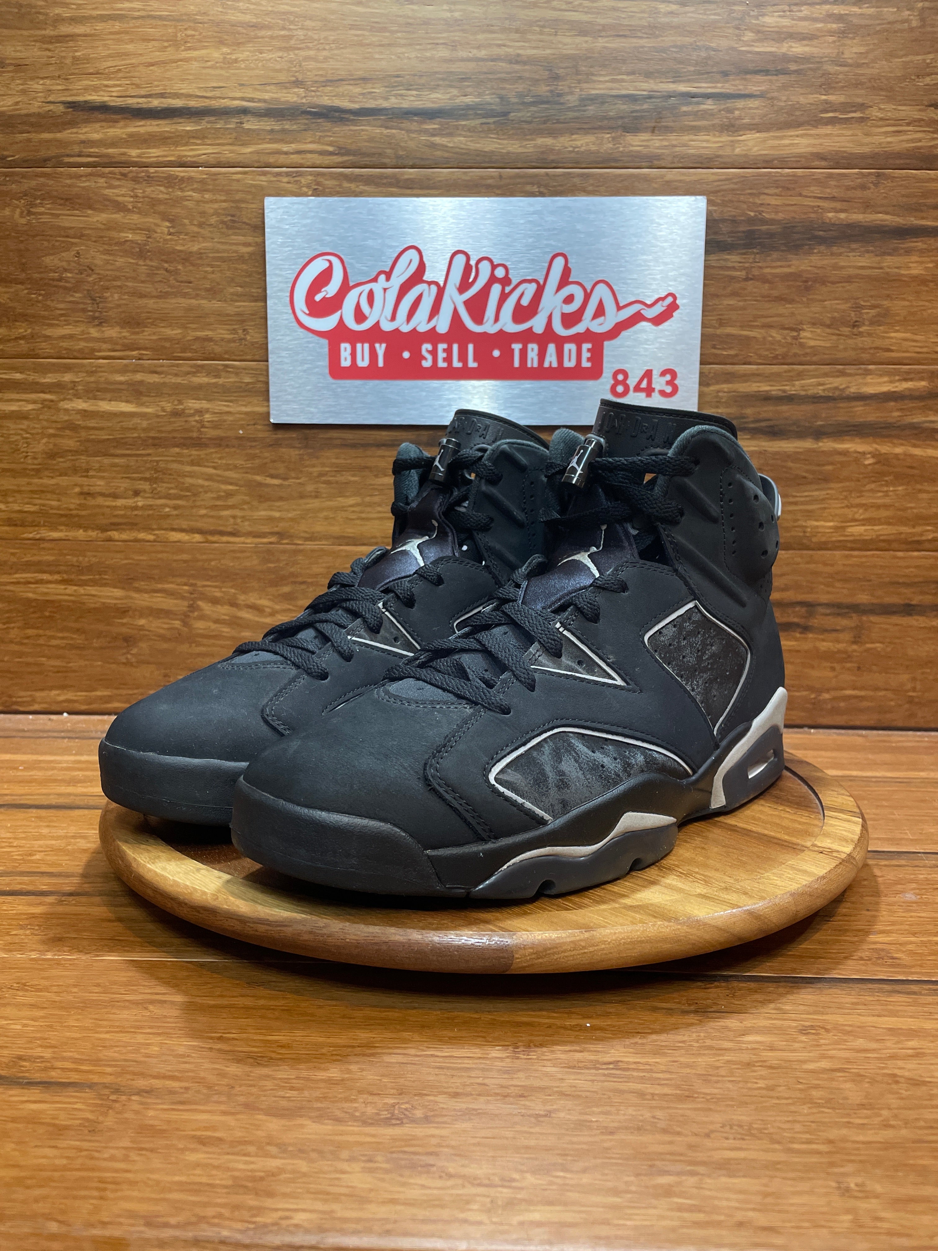 Jordan 6 Retro Cap and Gown