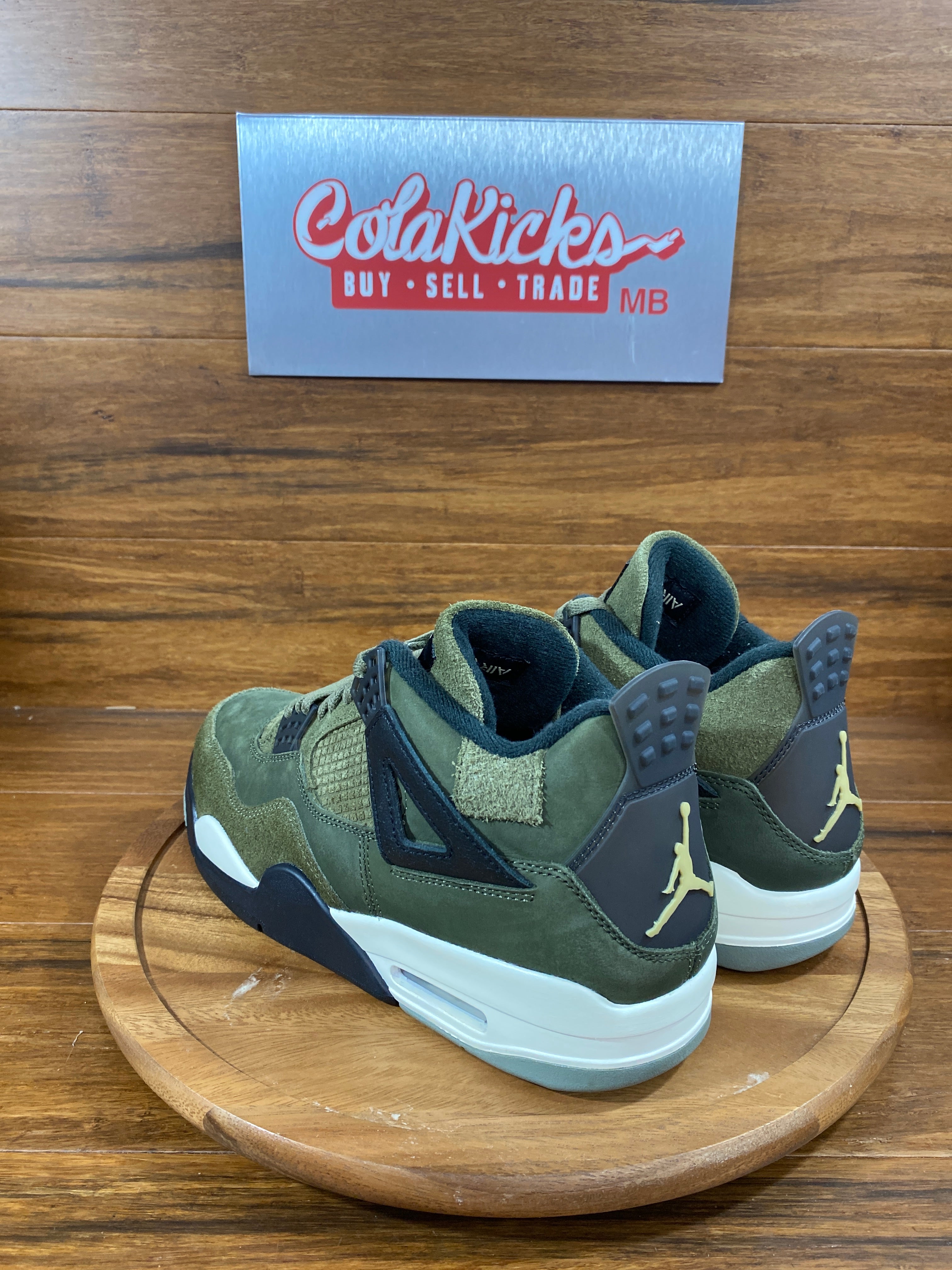 Jordan 4 Retro SE Craft Medium Olive