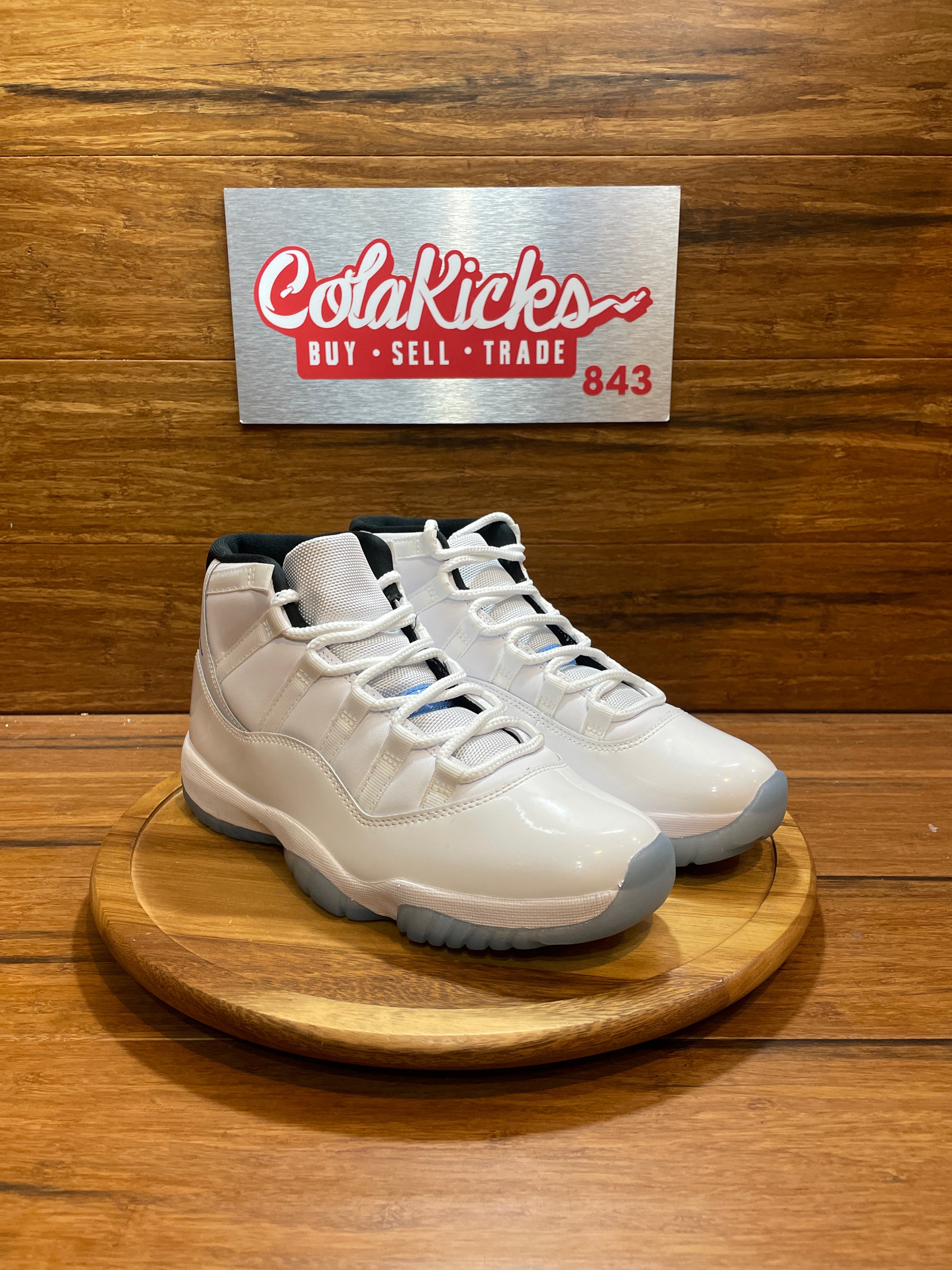 Jordan 11 Retro Legend Blue (2024)