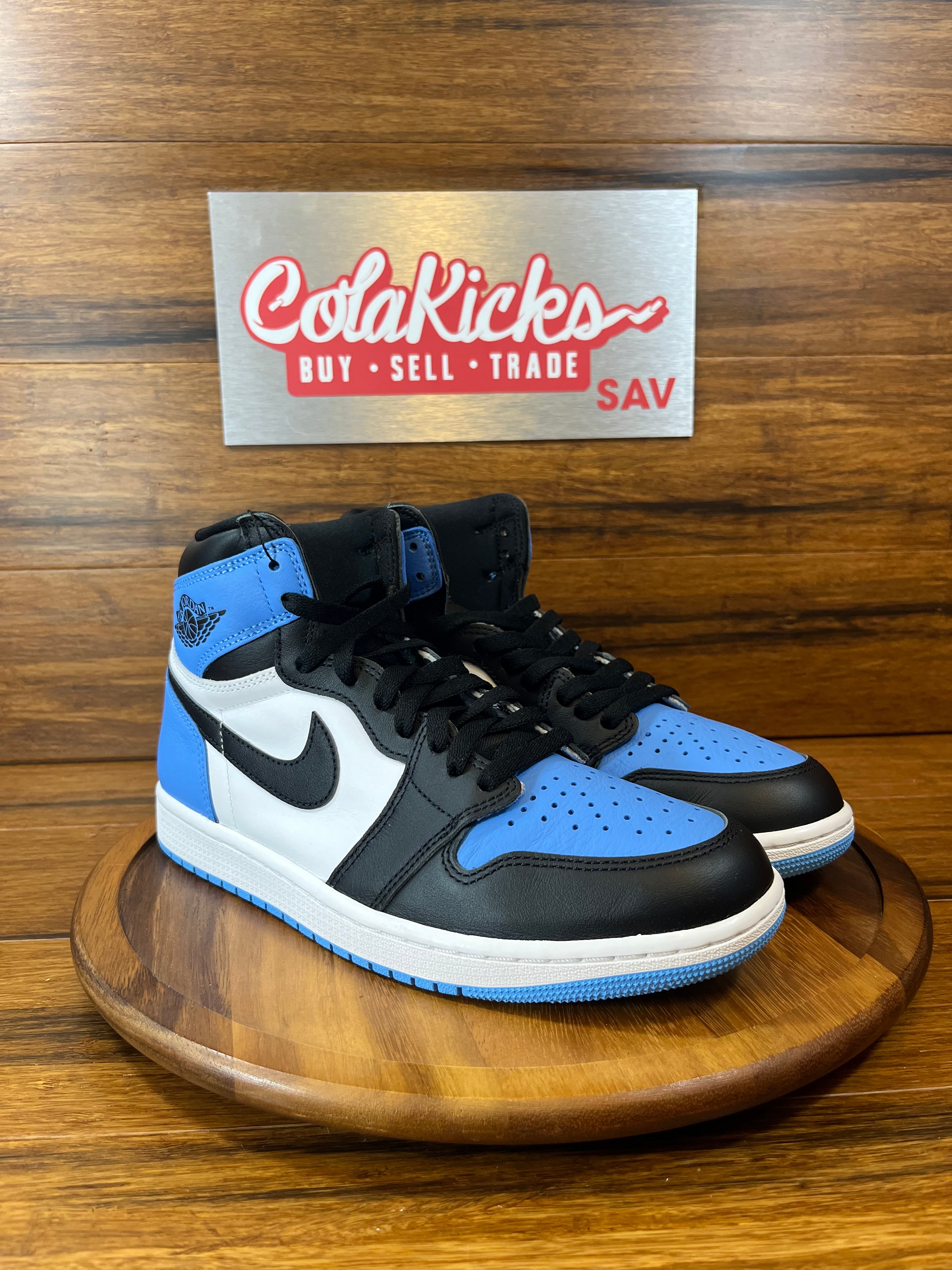 Jordan 1 Retro High OG UNC Toe