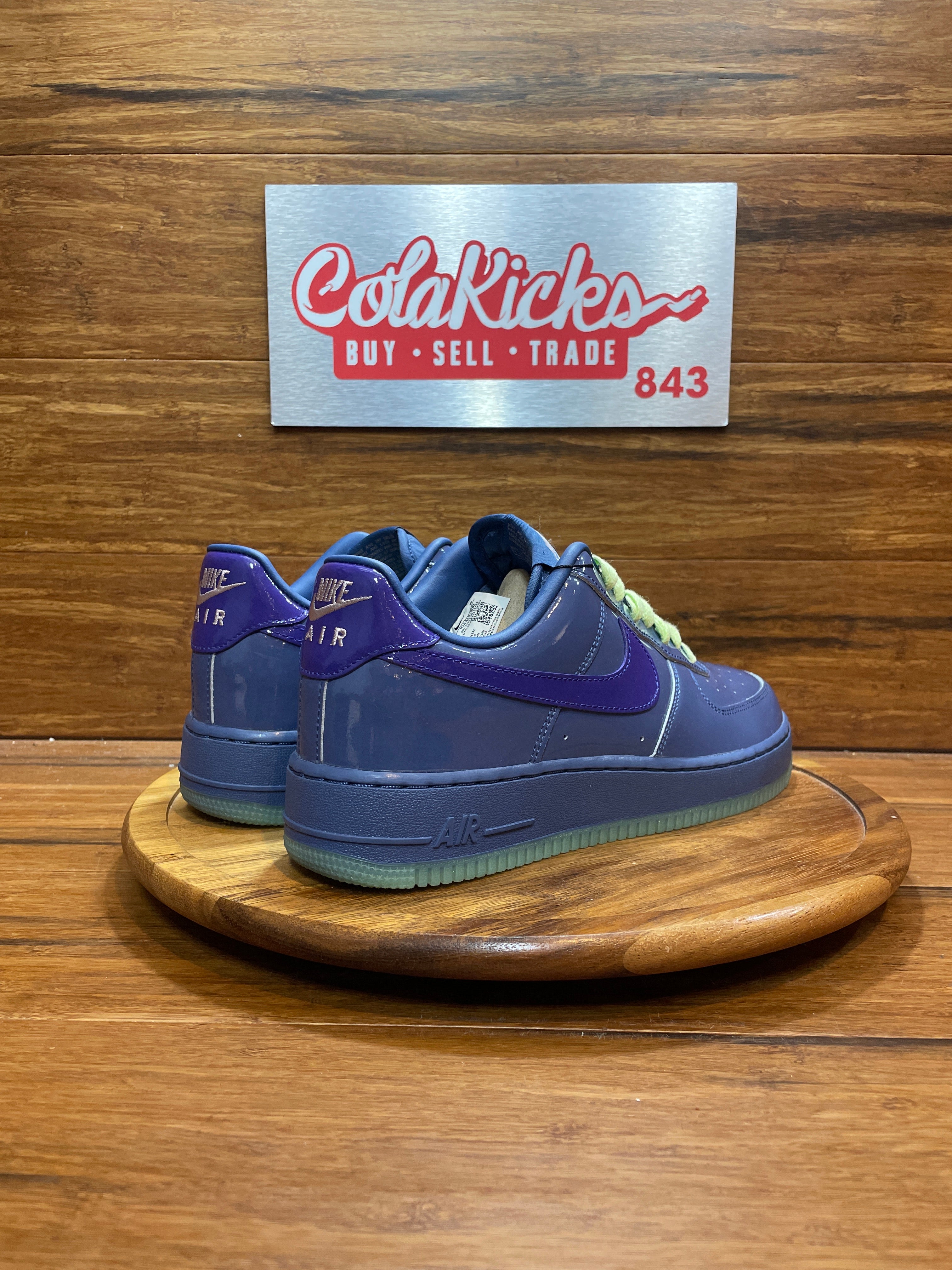 Nike Air Force 1 Low Patent Leather Mystic Navy Grape Ice
