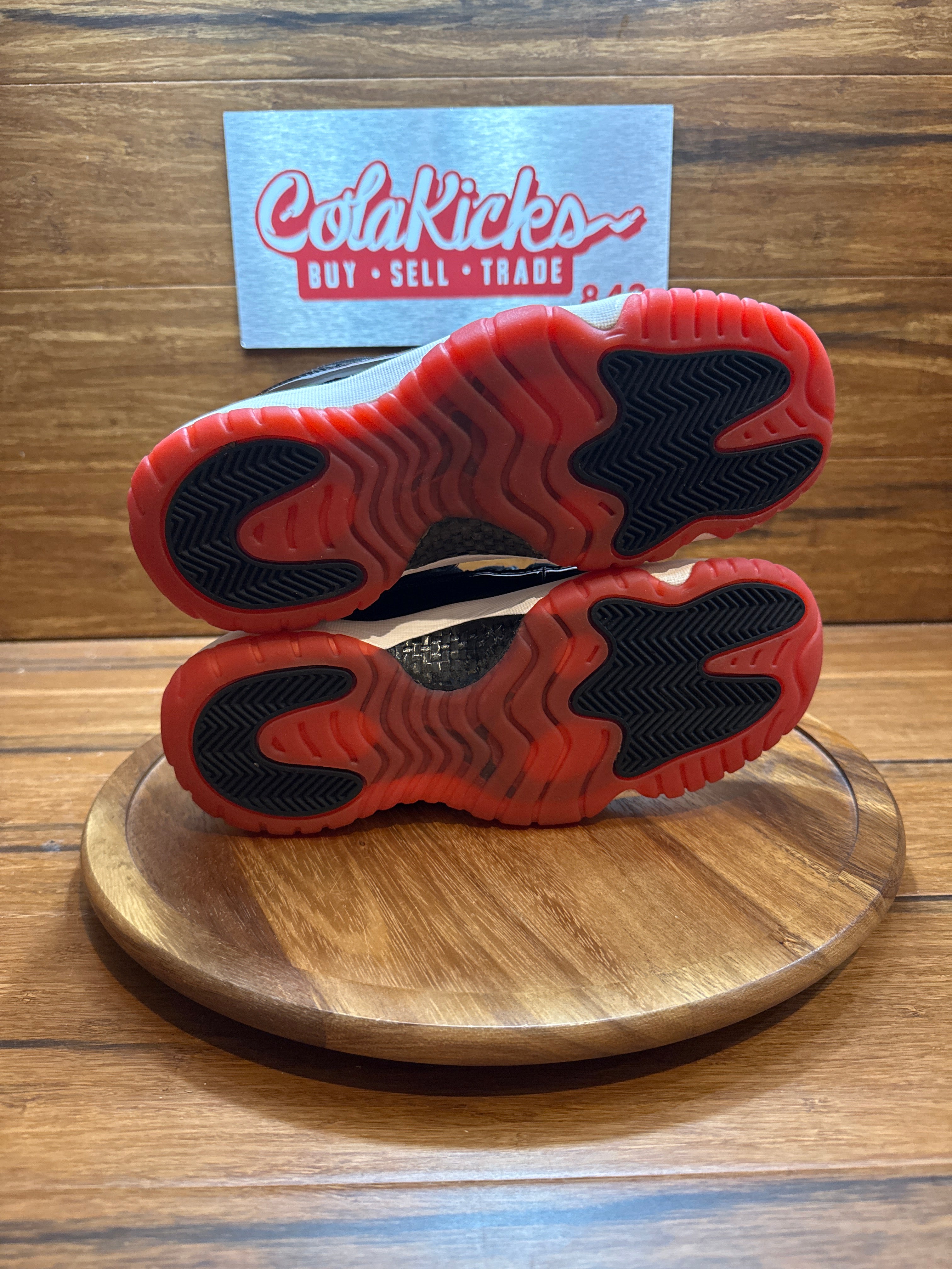 Jordan 11 Retro Low Bred (GS) (2025)