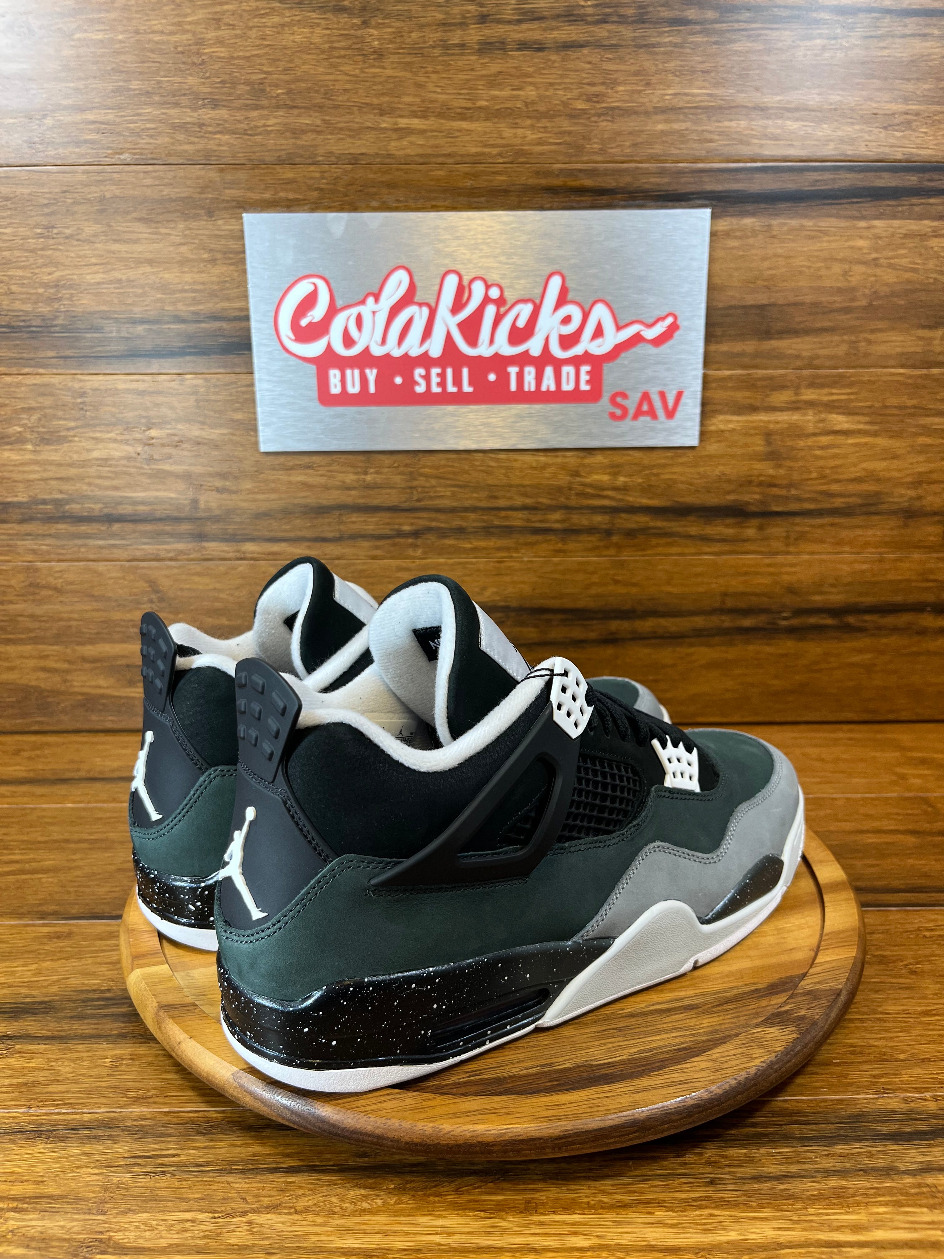 Jordan 4 Retro Fear (2024)