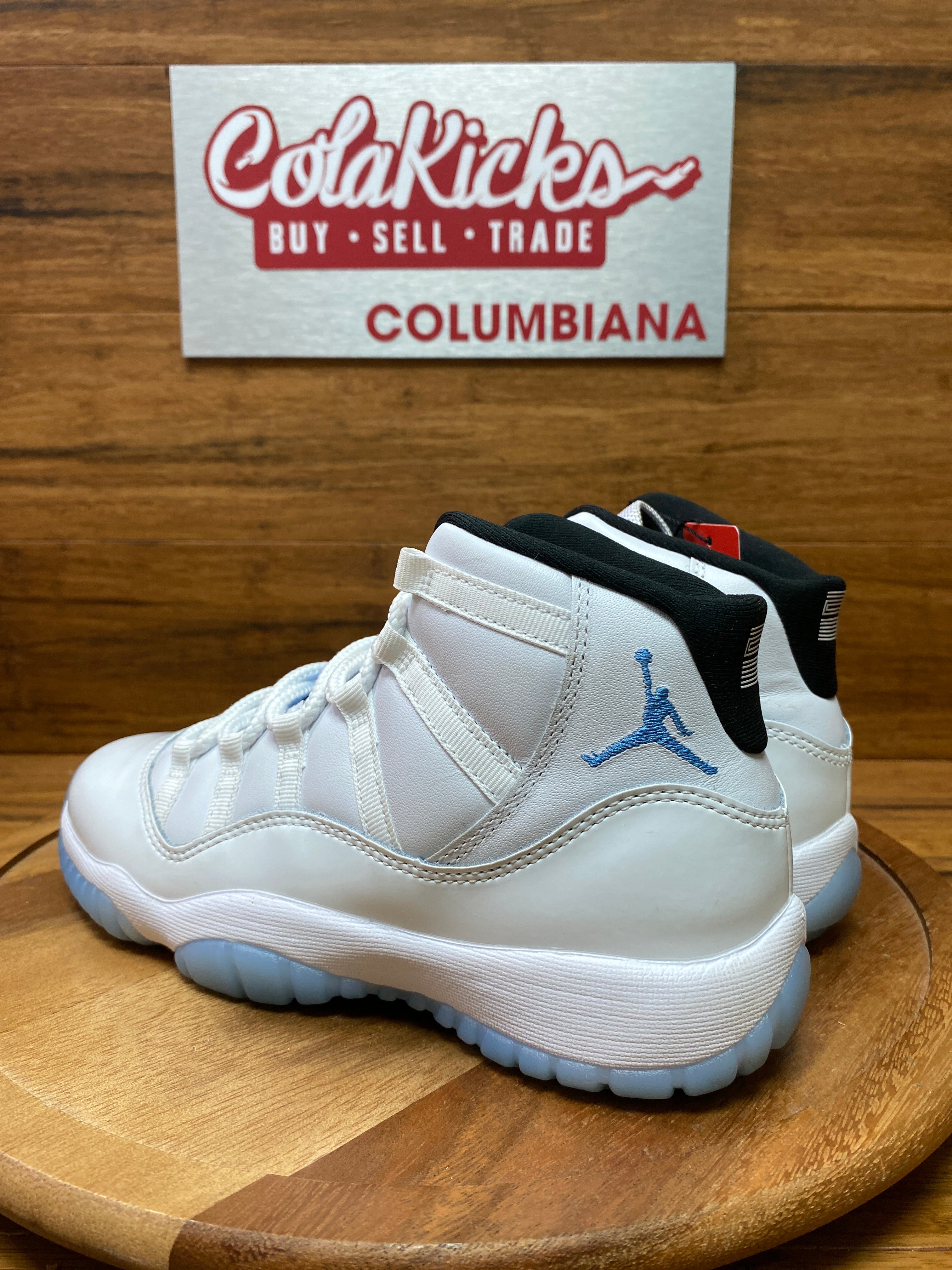 Jordan 11 Retro Legend Blue (2024) (GS)