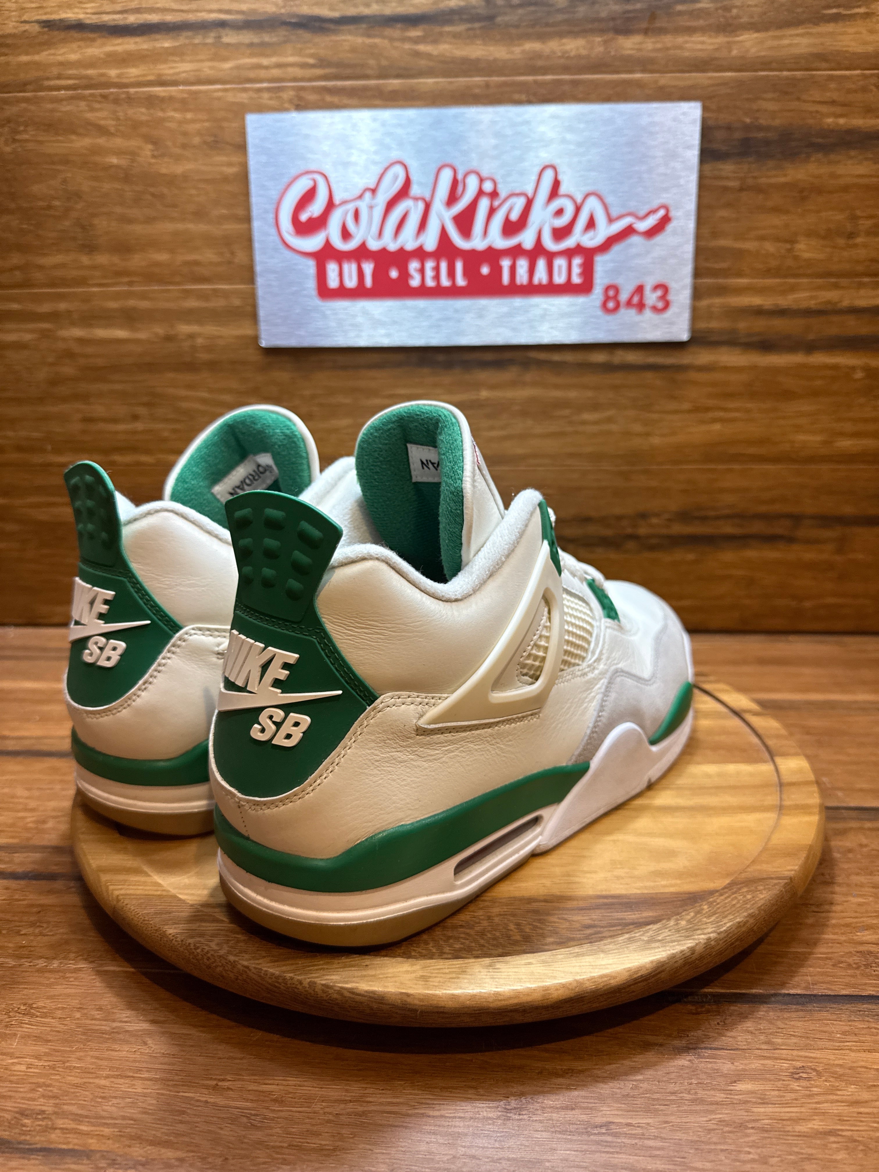 Jordan 4 Retro SB Pine Green