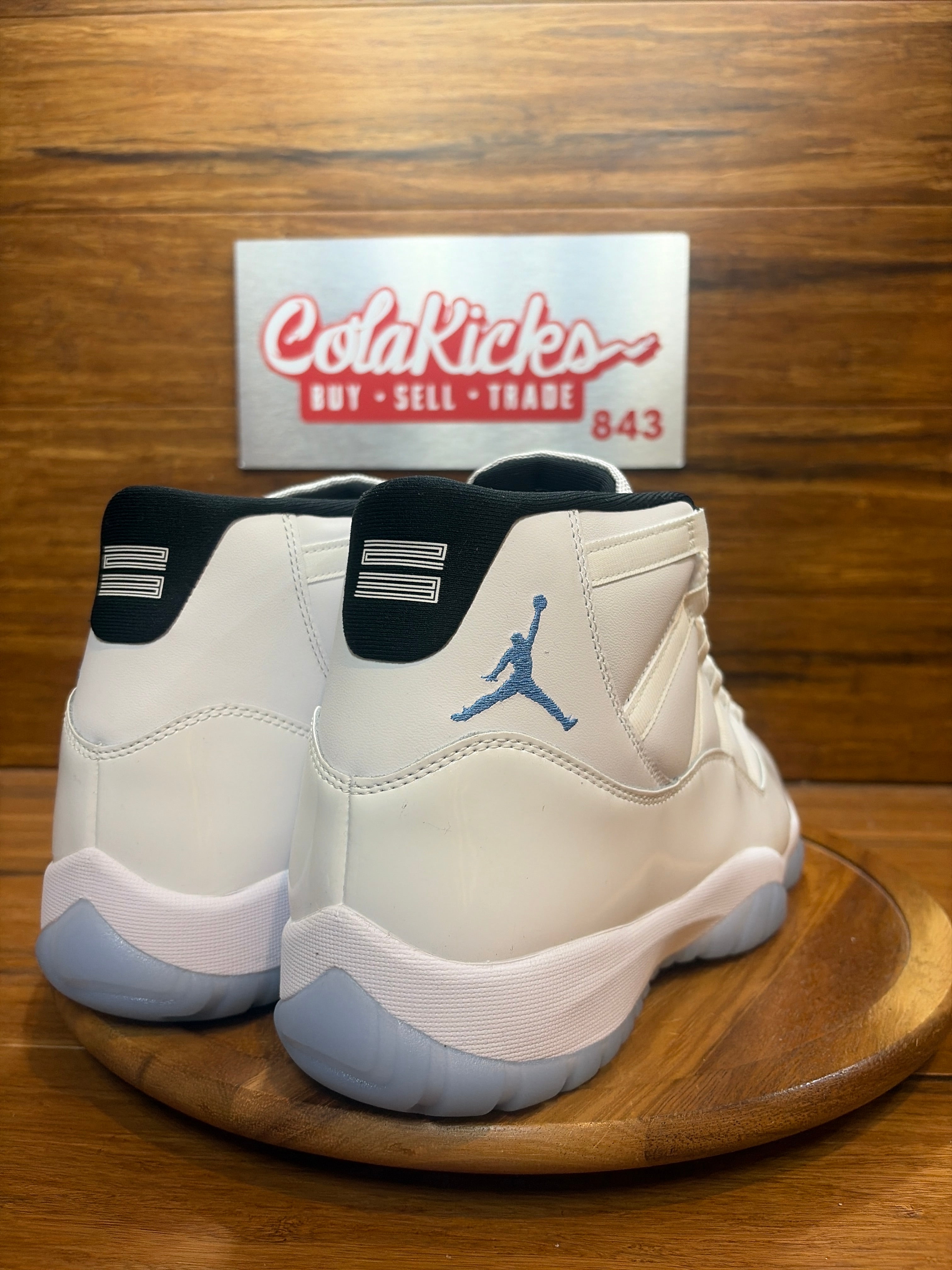 Jordan 11 Retro Legend Blue (2024)
