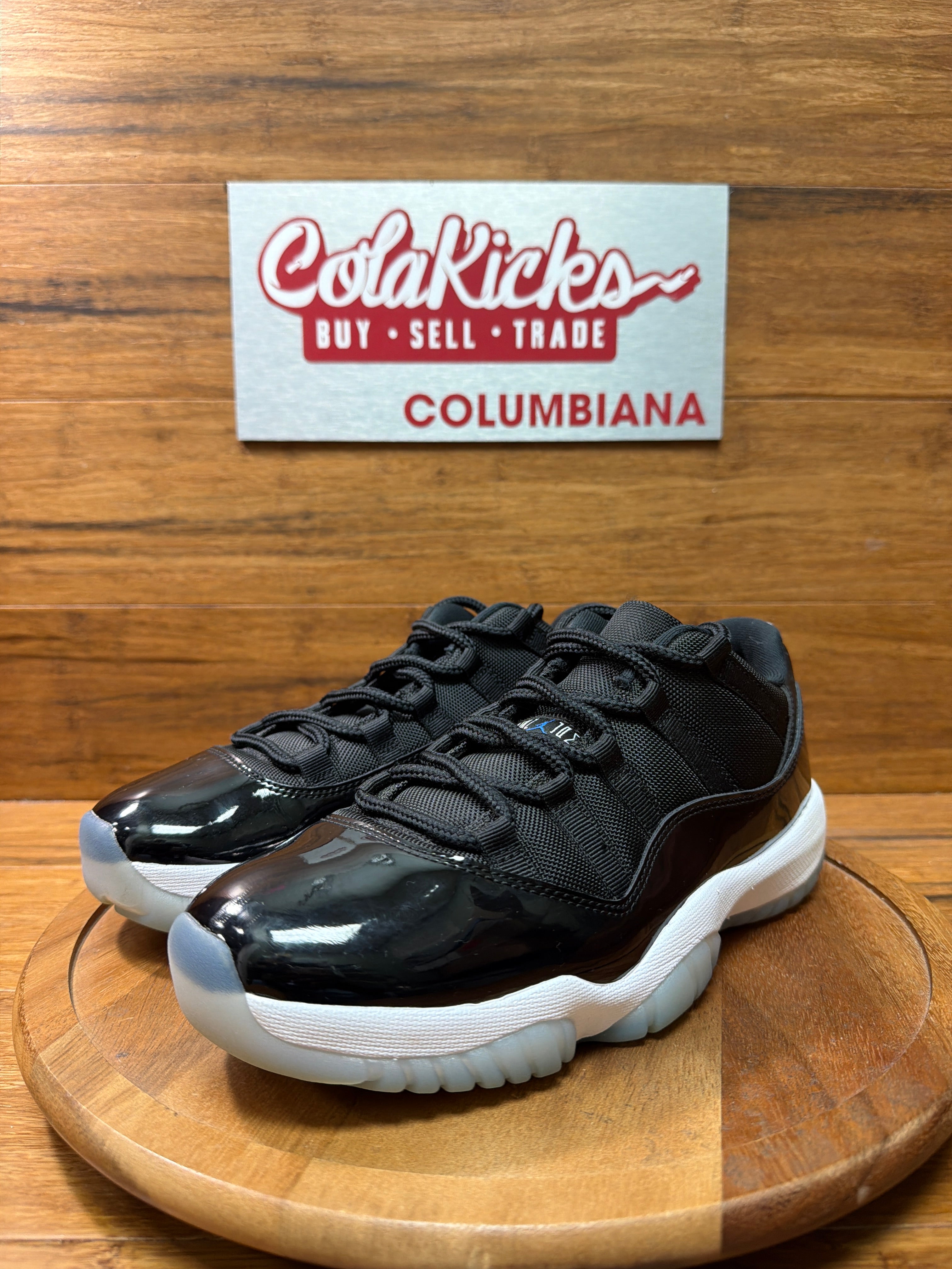 Jordan 11 Retro Low Space Jam