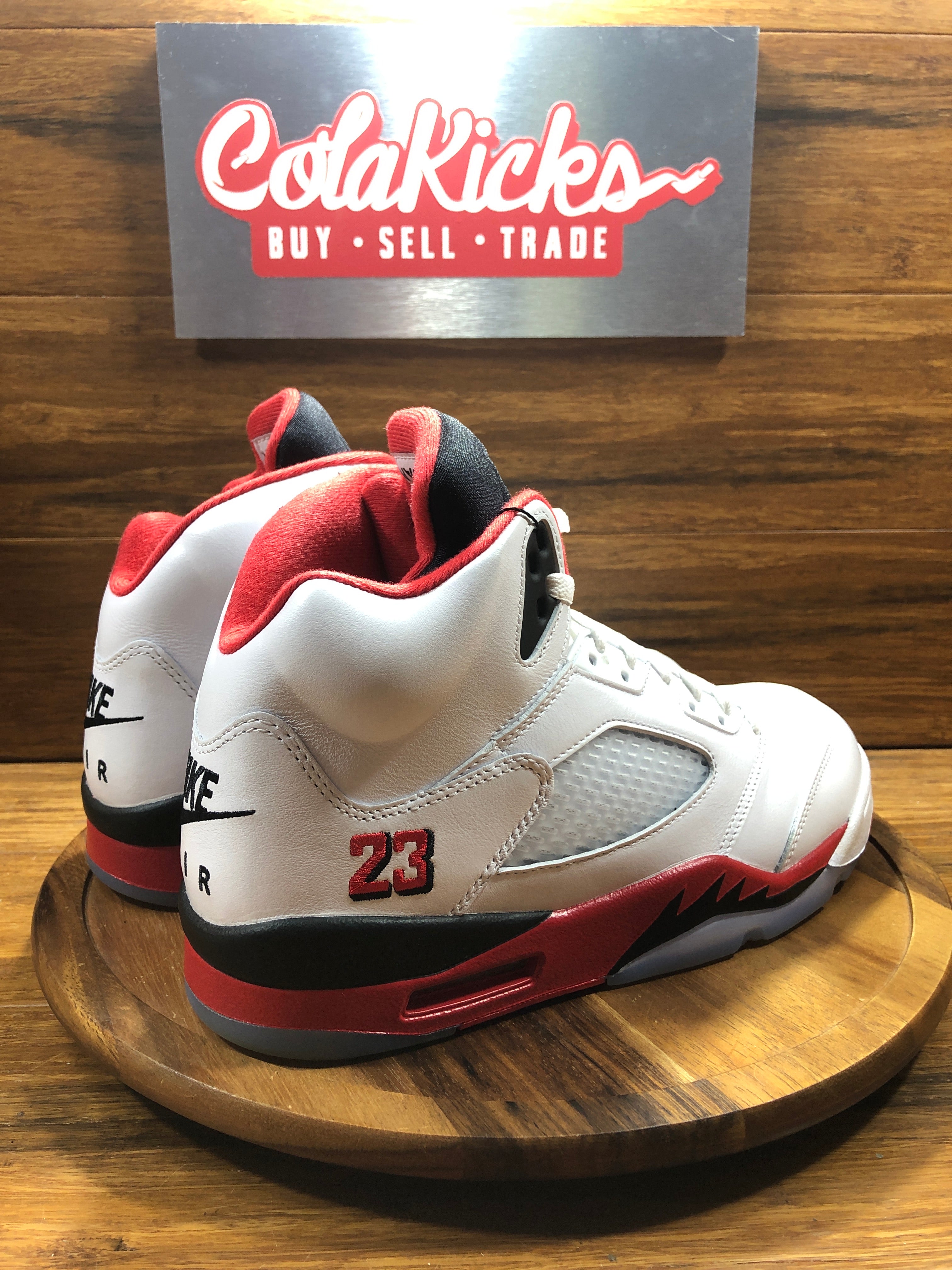 Jordan 5 Retro Fire Red Black Tongue (2025)